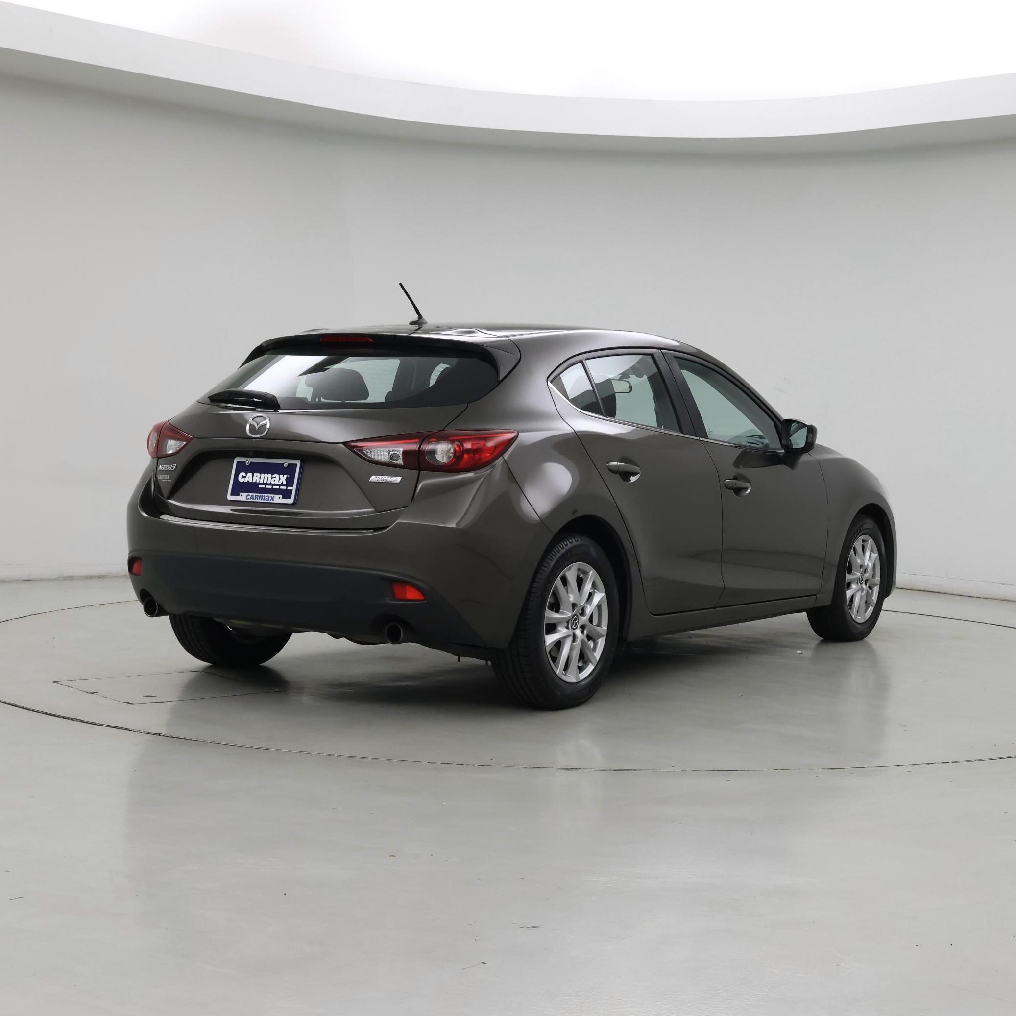 Thumbnail: 2016 Mazda Mazda3 - 8