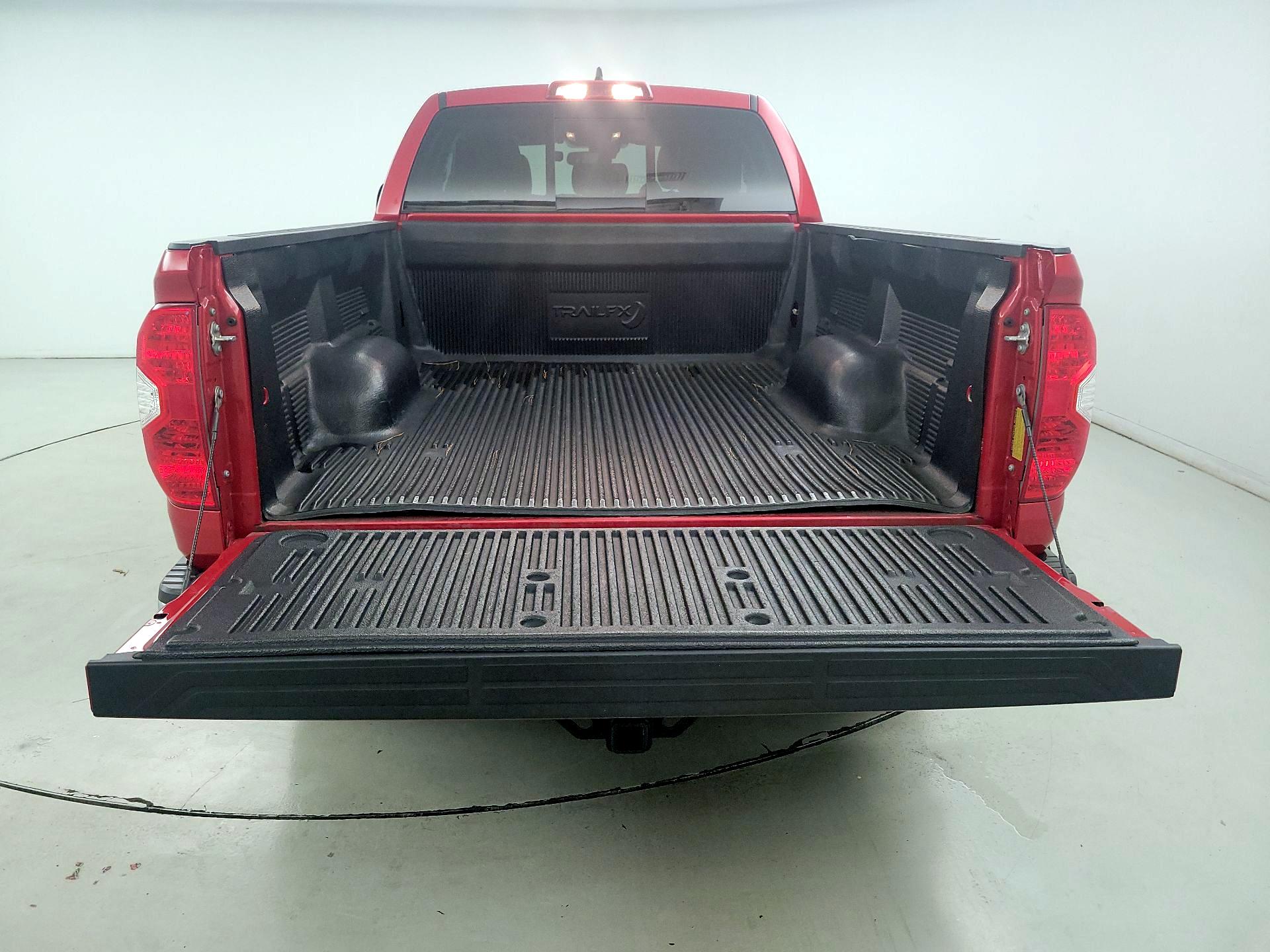 Thumbnail: 2021 Toyota Tundra - 20