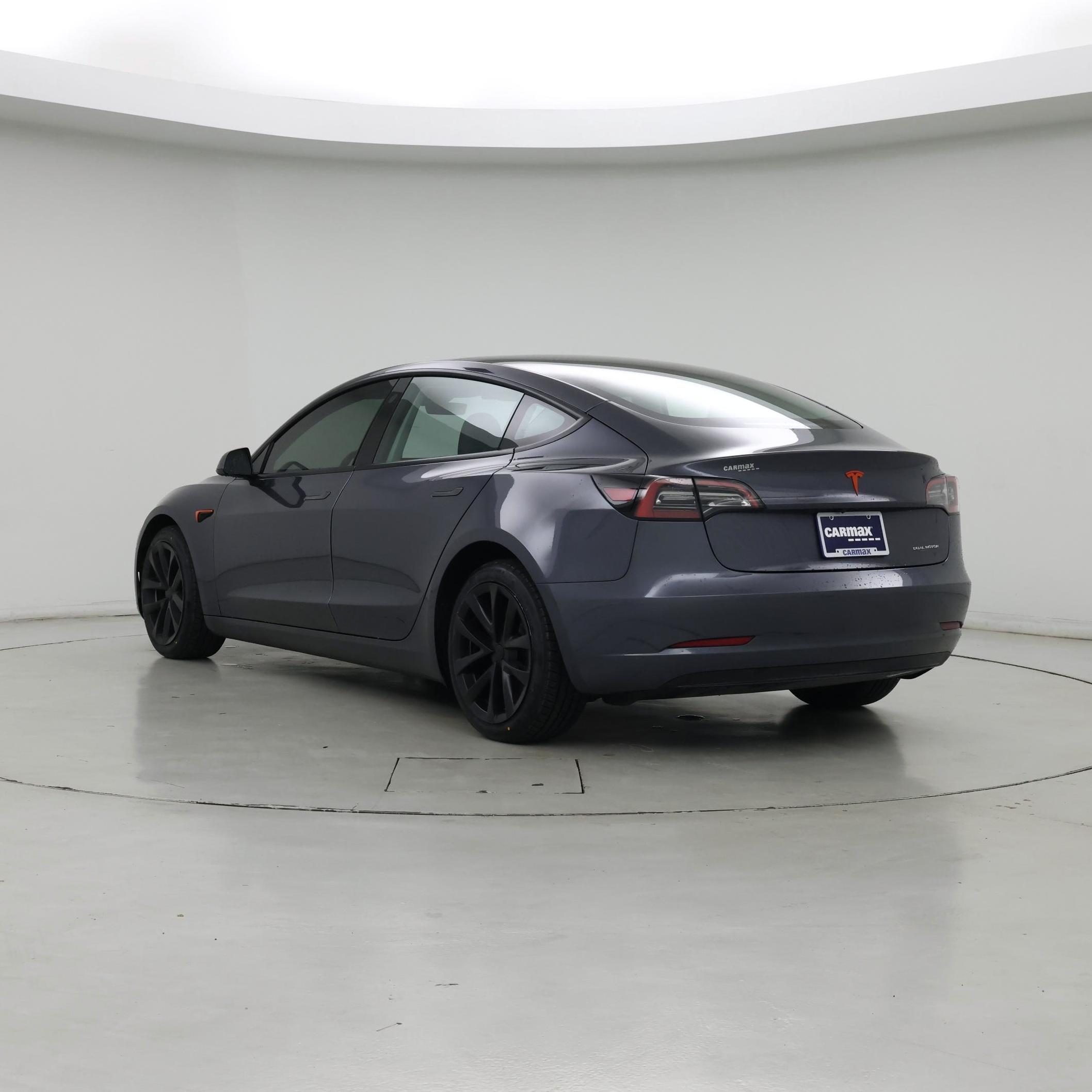 Thumbnail: 2023 Tesla Model 3 - 2