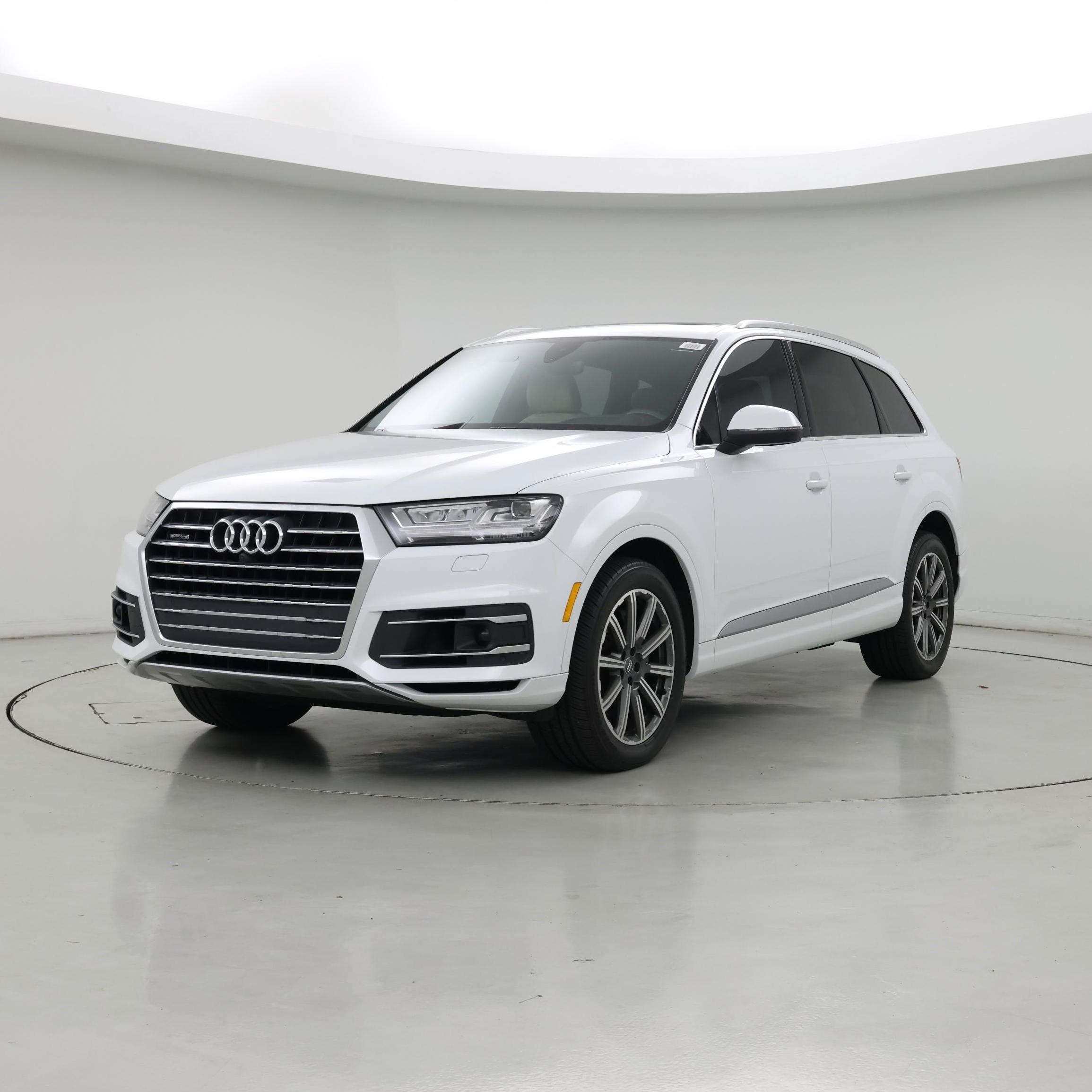 Thumbnail: 2018 Audi Q7 - 4