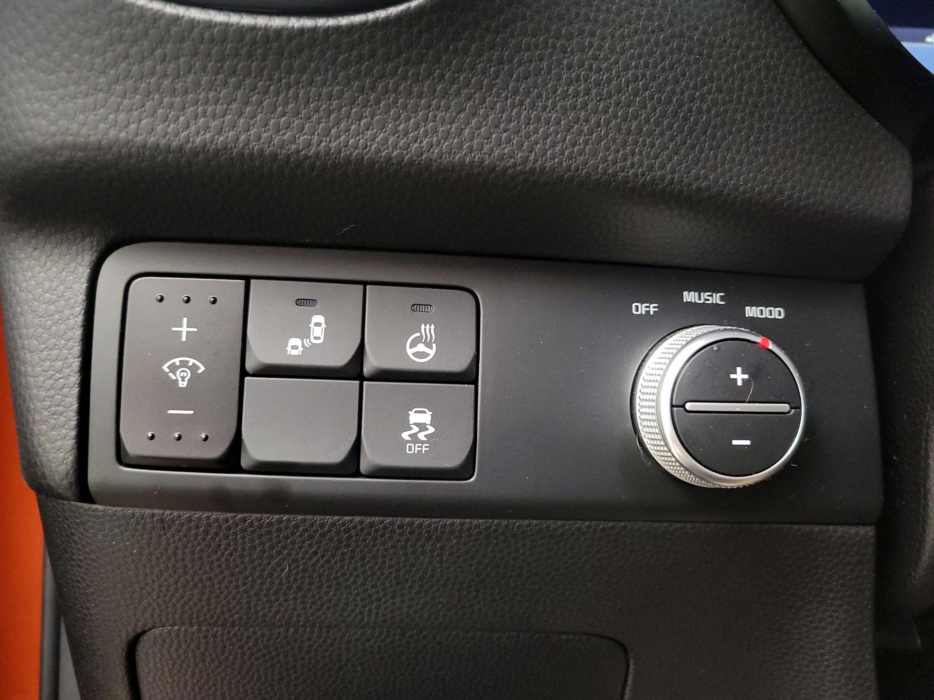 Thumbnail: 2018 Kia Soul - 13