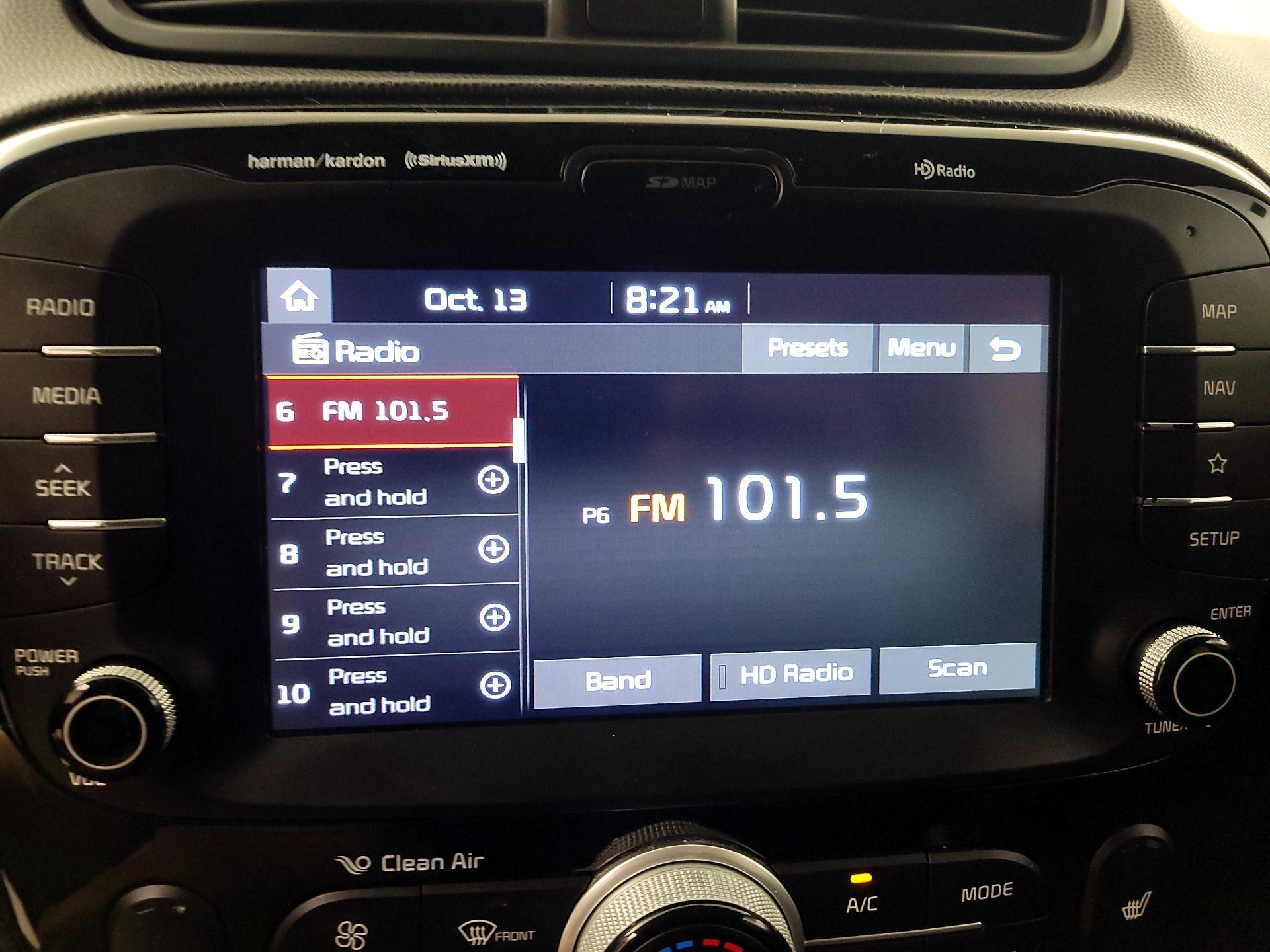 Thumbnail: 2018 Kia Soul - 16
