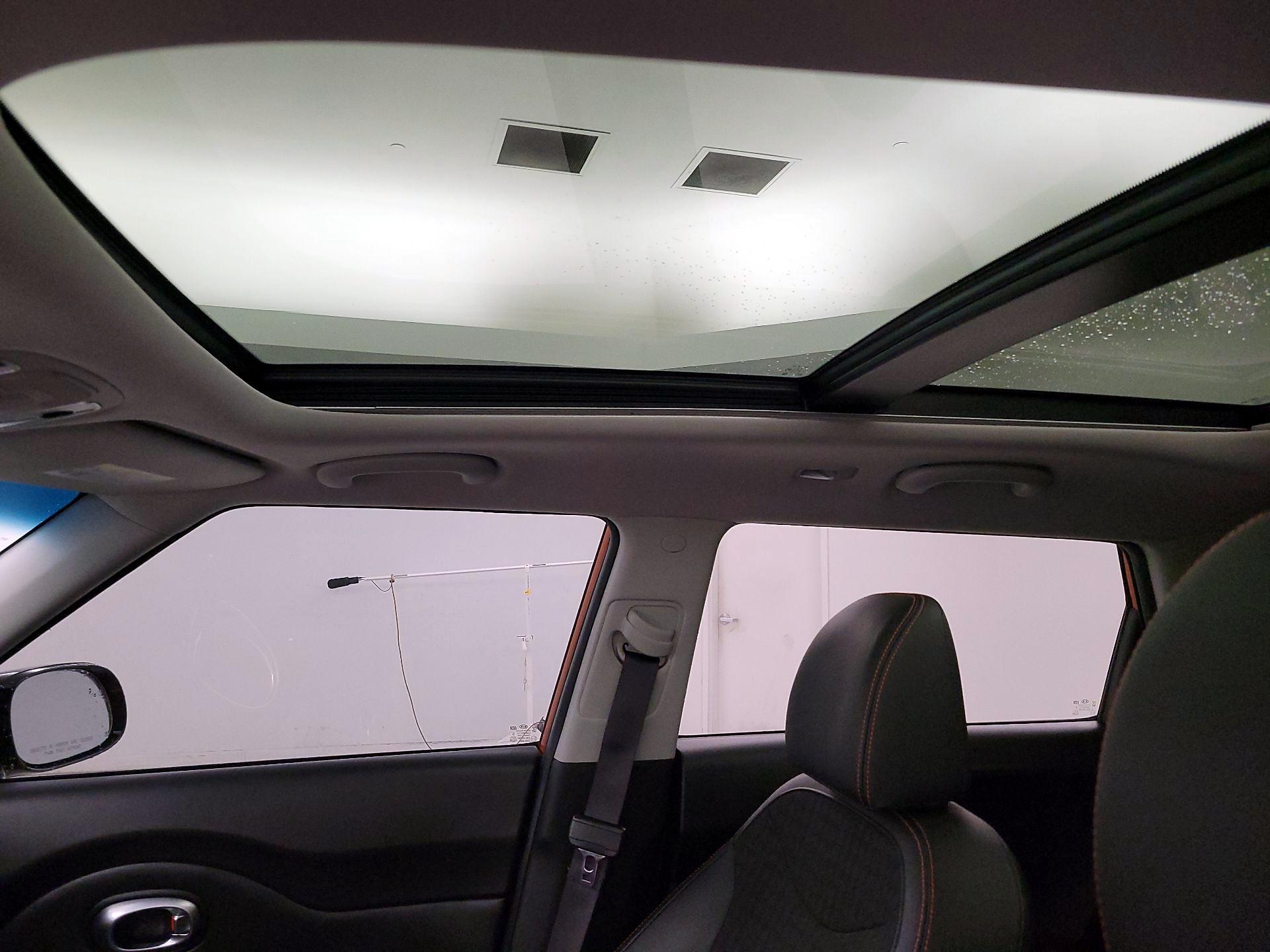 Thumbnail: 2018 Kia Soul - 20