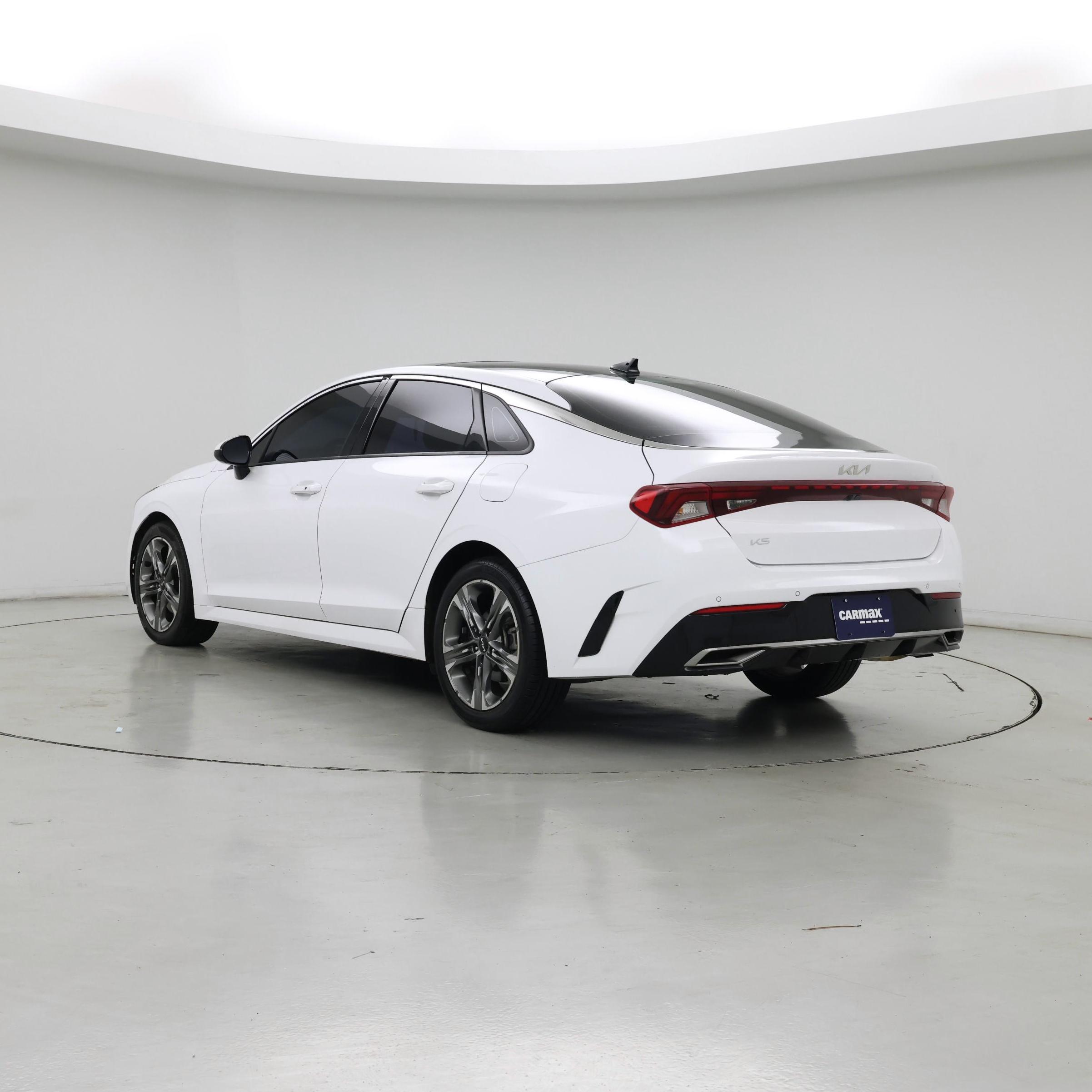 Thumbnail: 2023 Kia K5 - 2