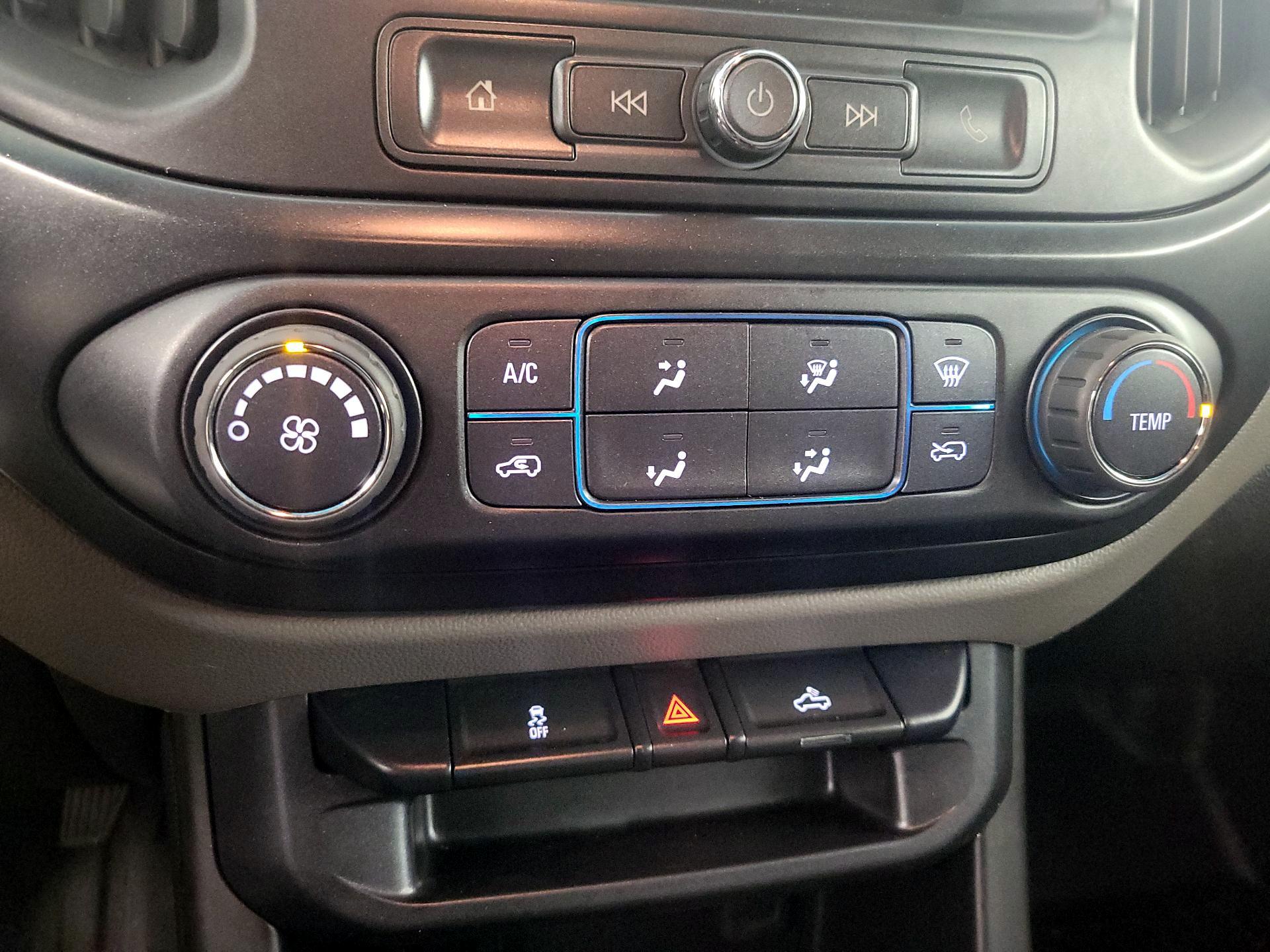 Thumbnail: 2019 Chevrolet Colorado - 16
