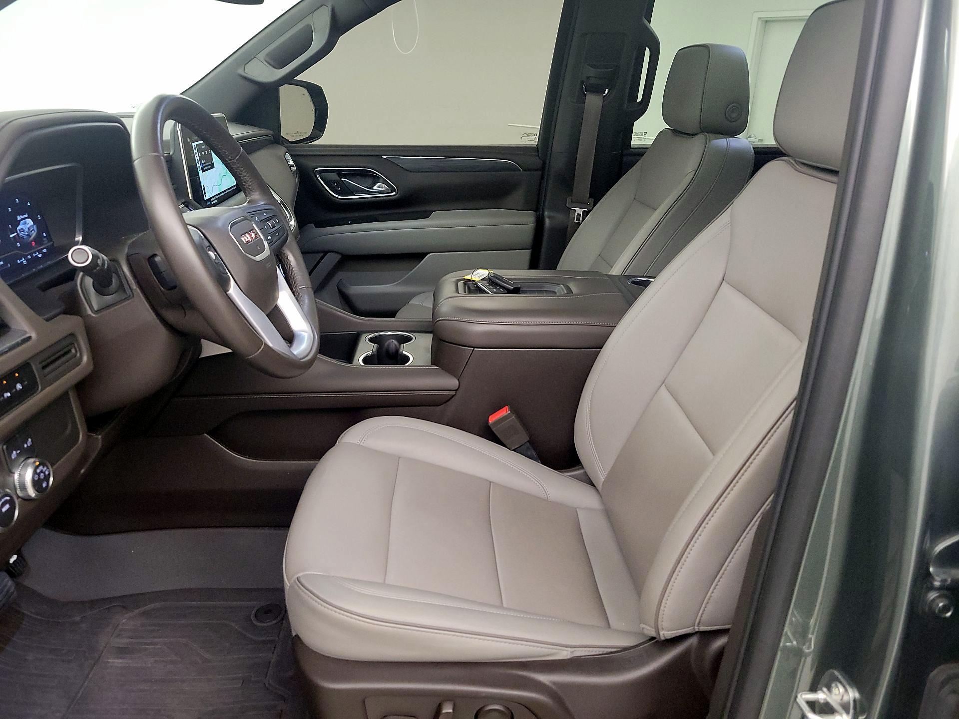 Thumbnail: 2023 GMC Yukon - 11
