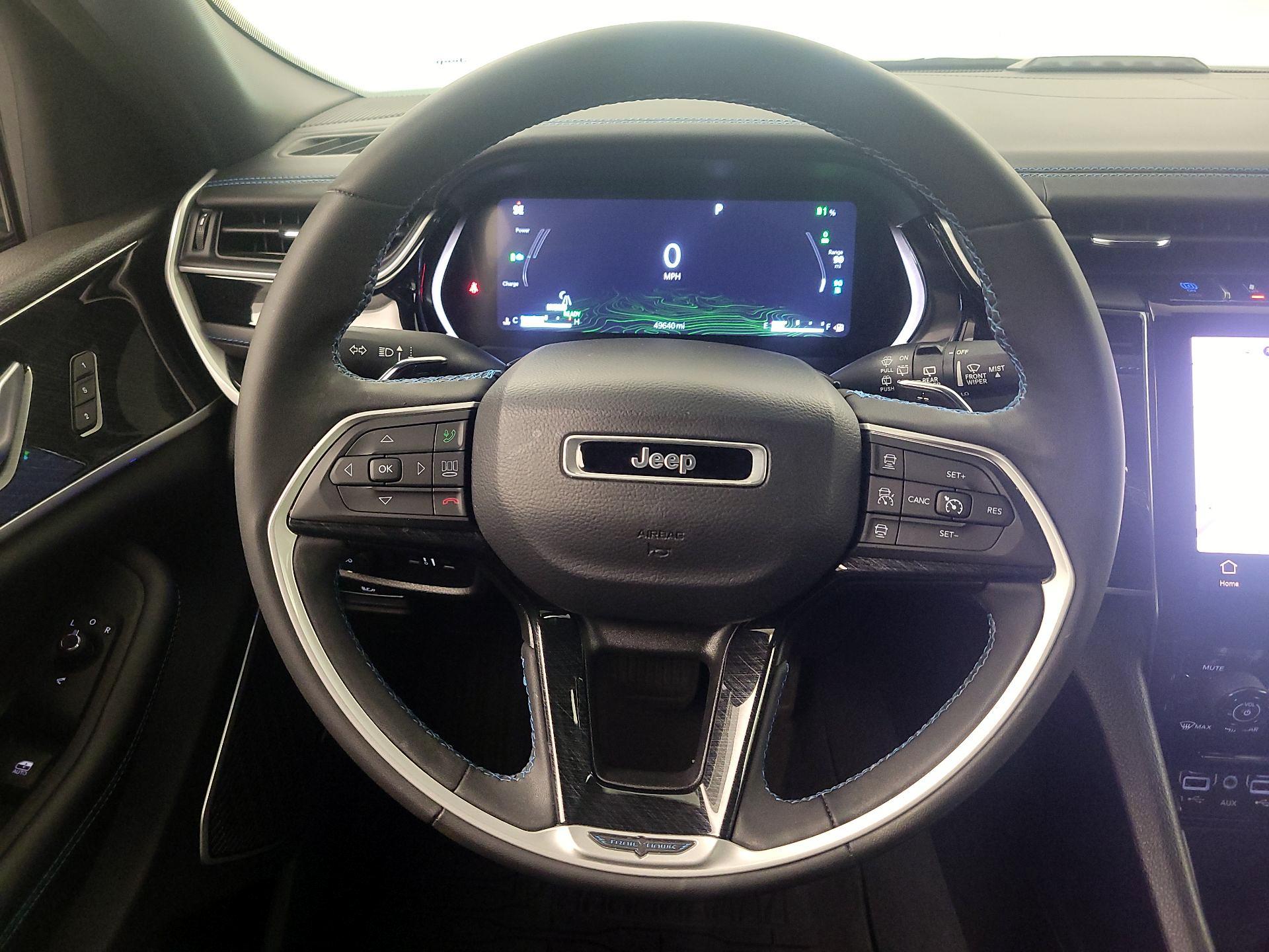 Thumbnail: 2022 Jeep Grand Cherokee - 10