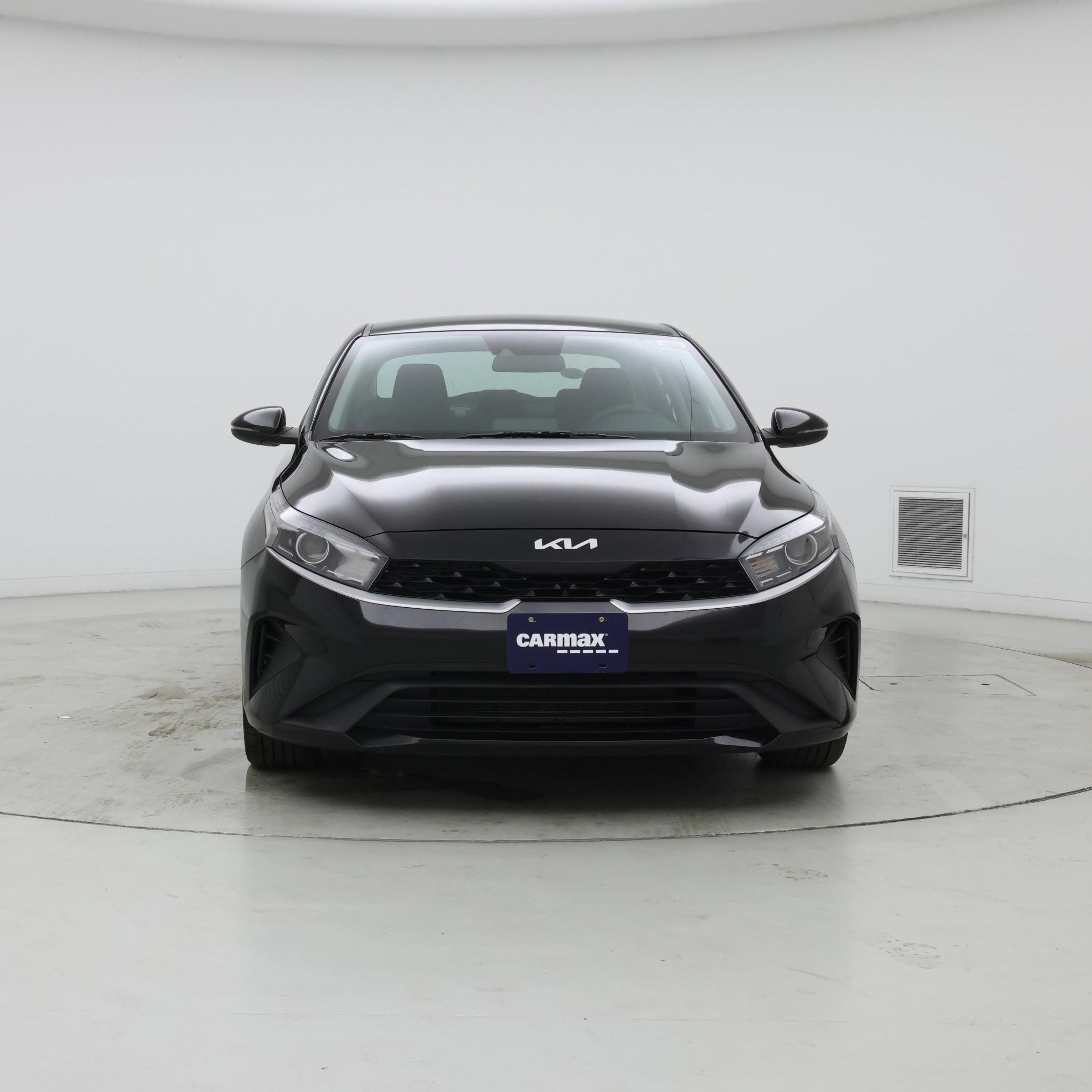 Thumbnail: 2023 Kia Forte - 5