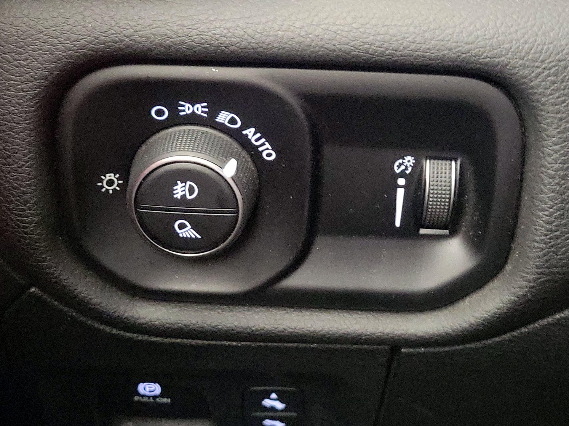 Thumbnail: 2023 RAM 1500 - 13