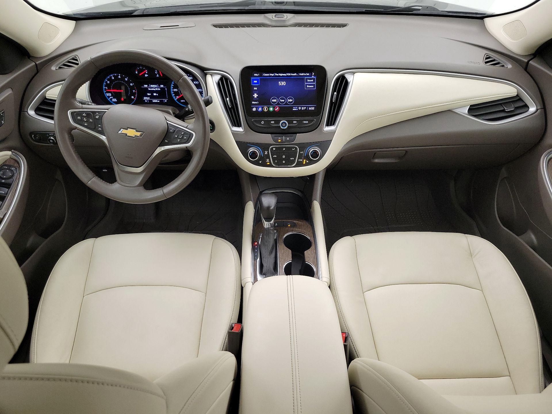 Thumbnail: 2022 Chevrolet Malibu - 9