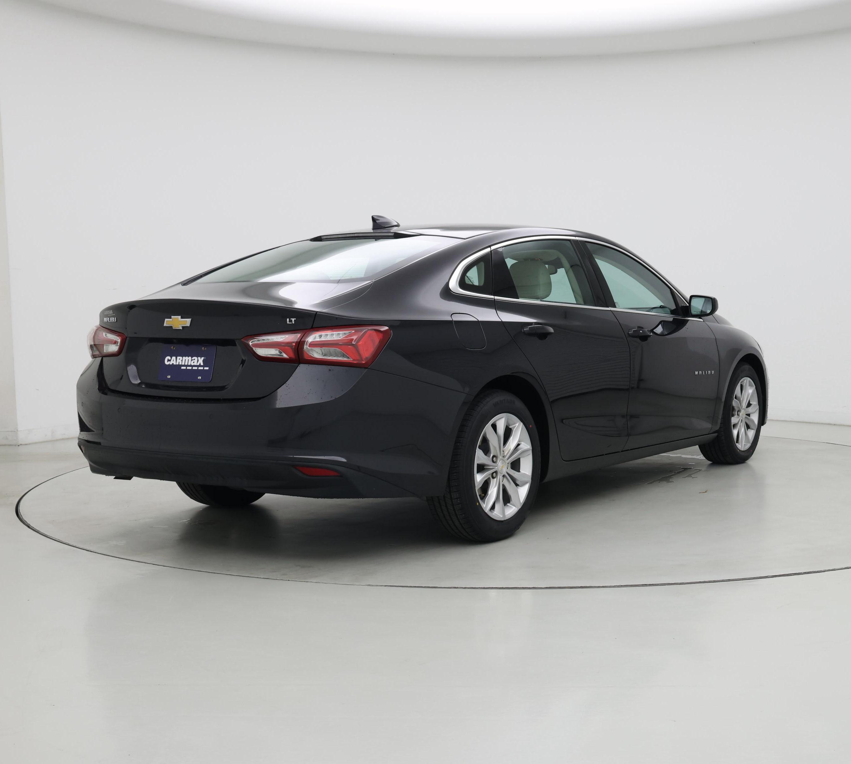 Thumbnail: 2022 Chevrolet Malibu - 8