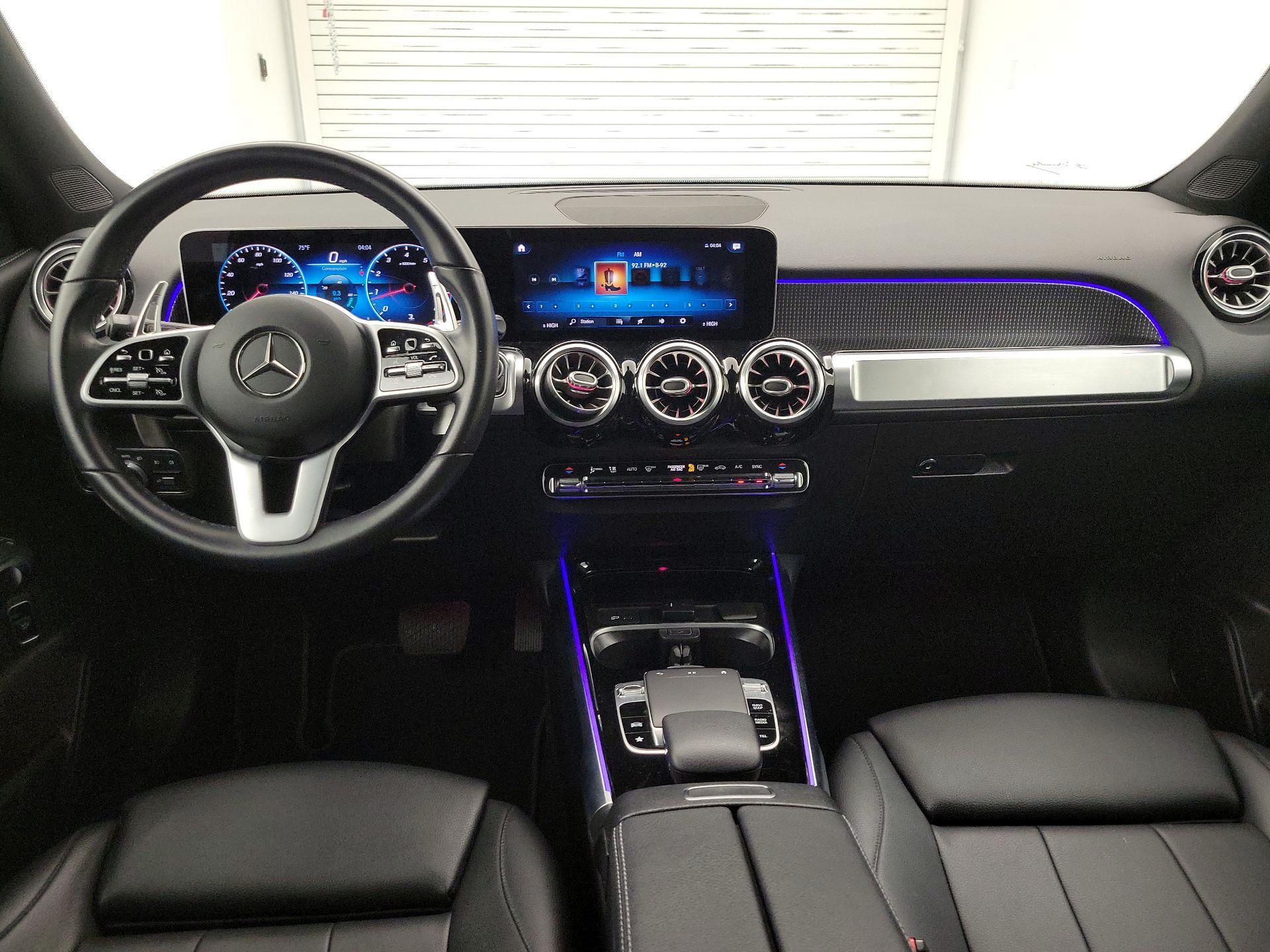 Thumbnail: 2020 Mercedes-Benz GLB - 9