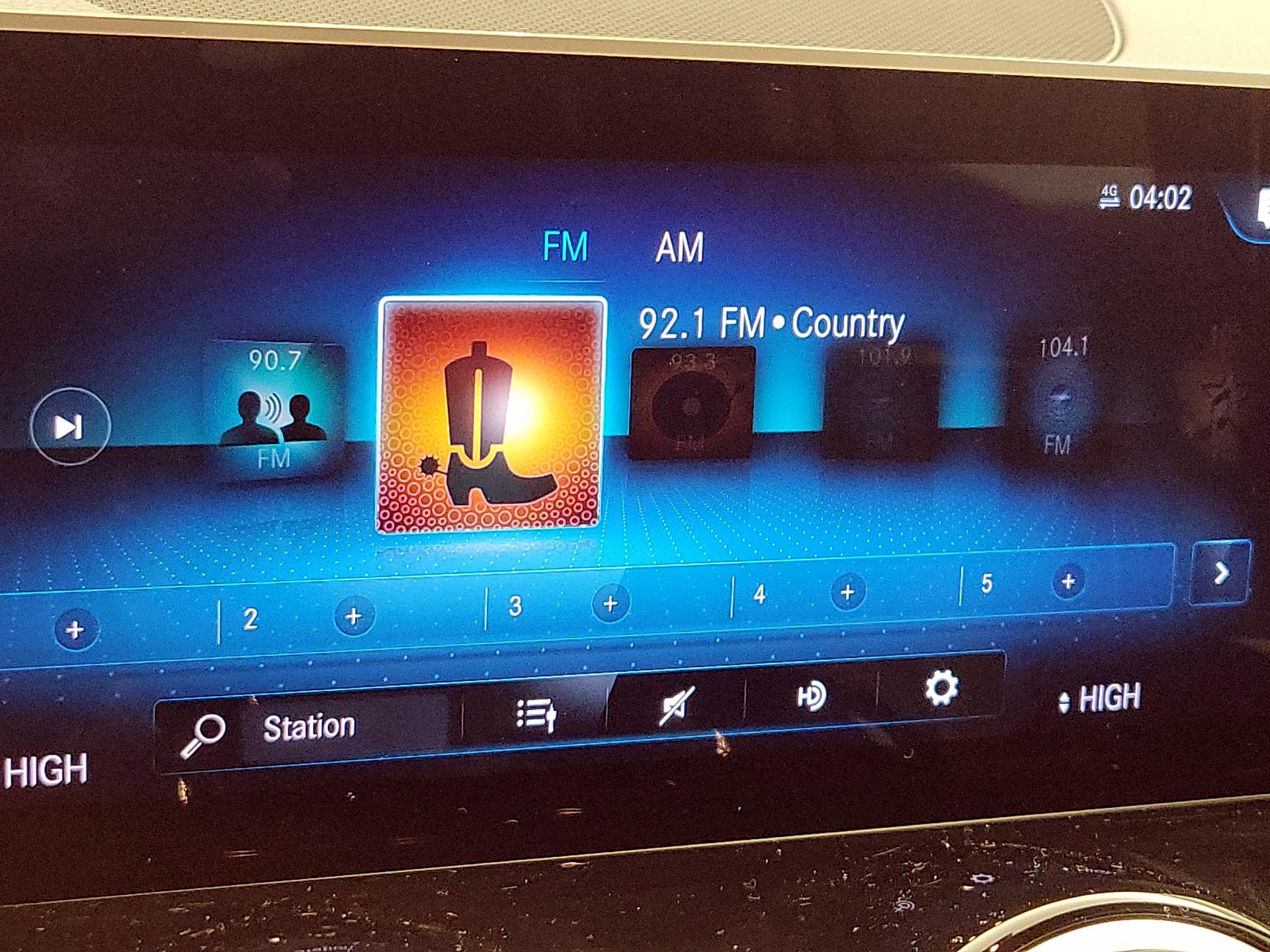 Thumbnail: 2020 Mercedes-Benz GLB - 15