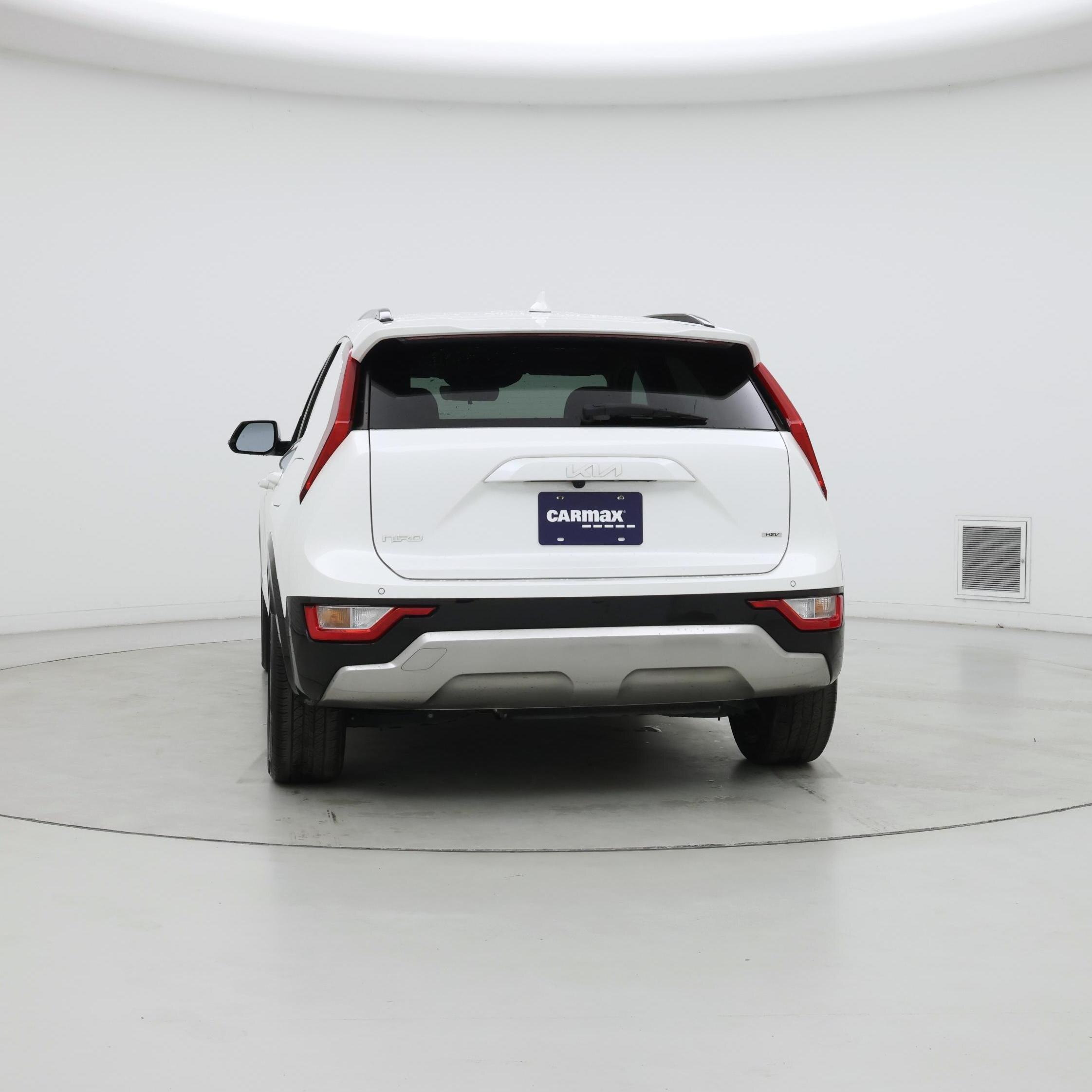 Thumbnail: 2023 Kia Niro - 6