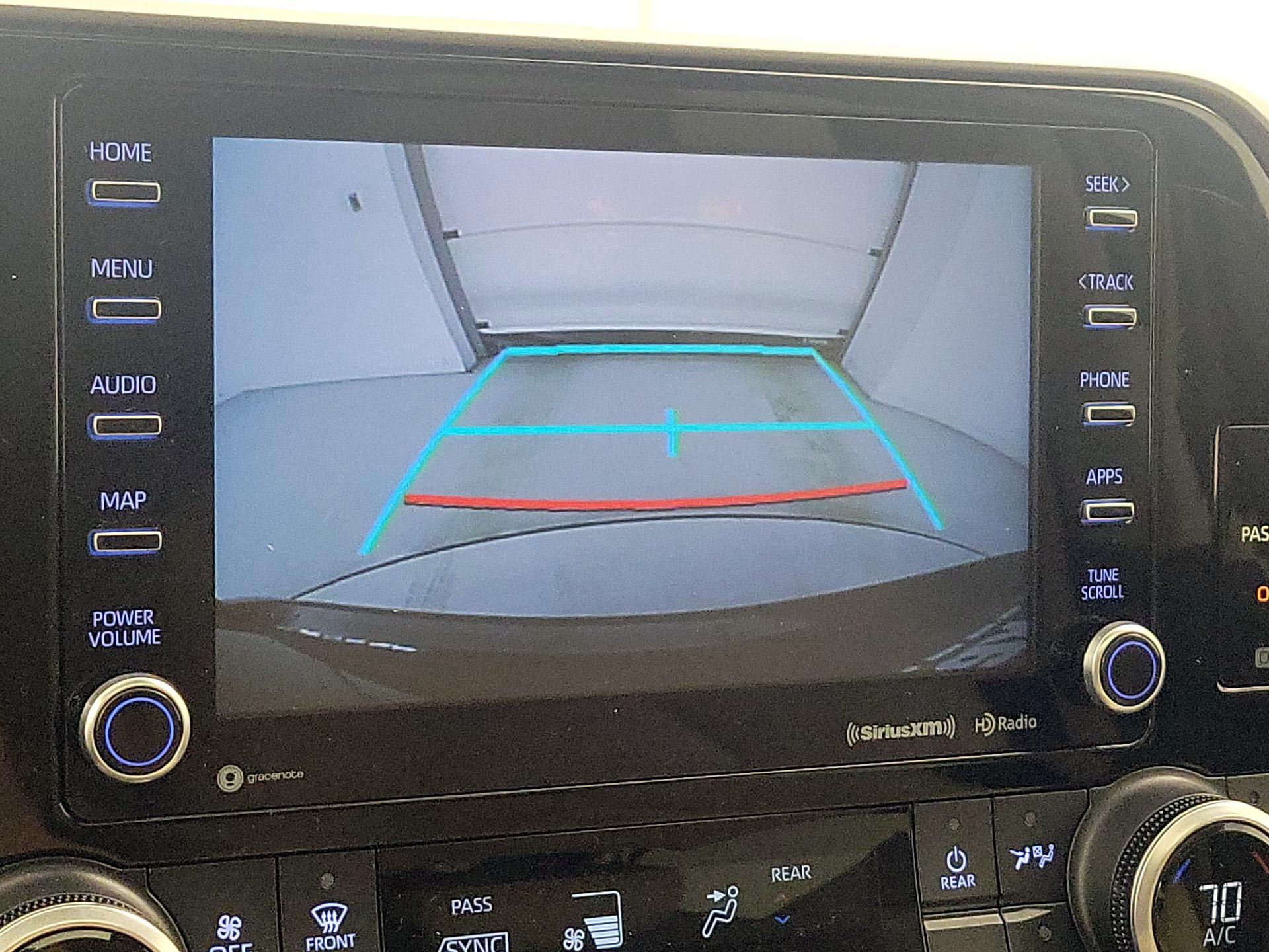 Thumbnail: 2021 Toyota Highlander - 14