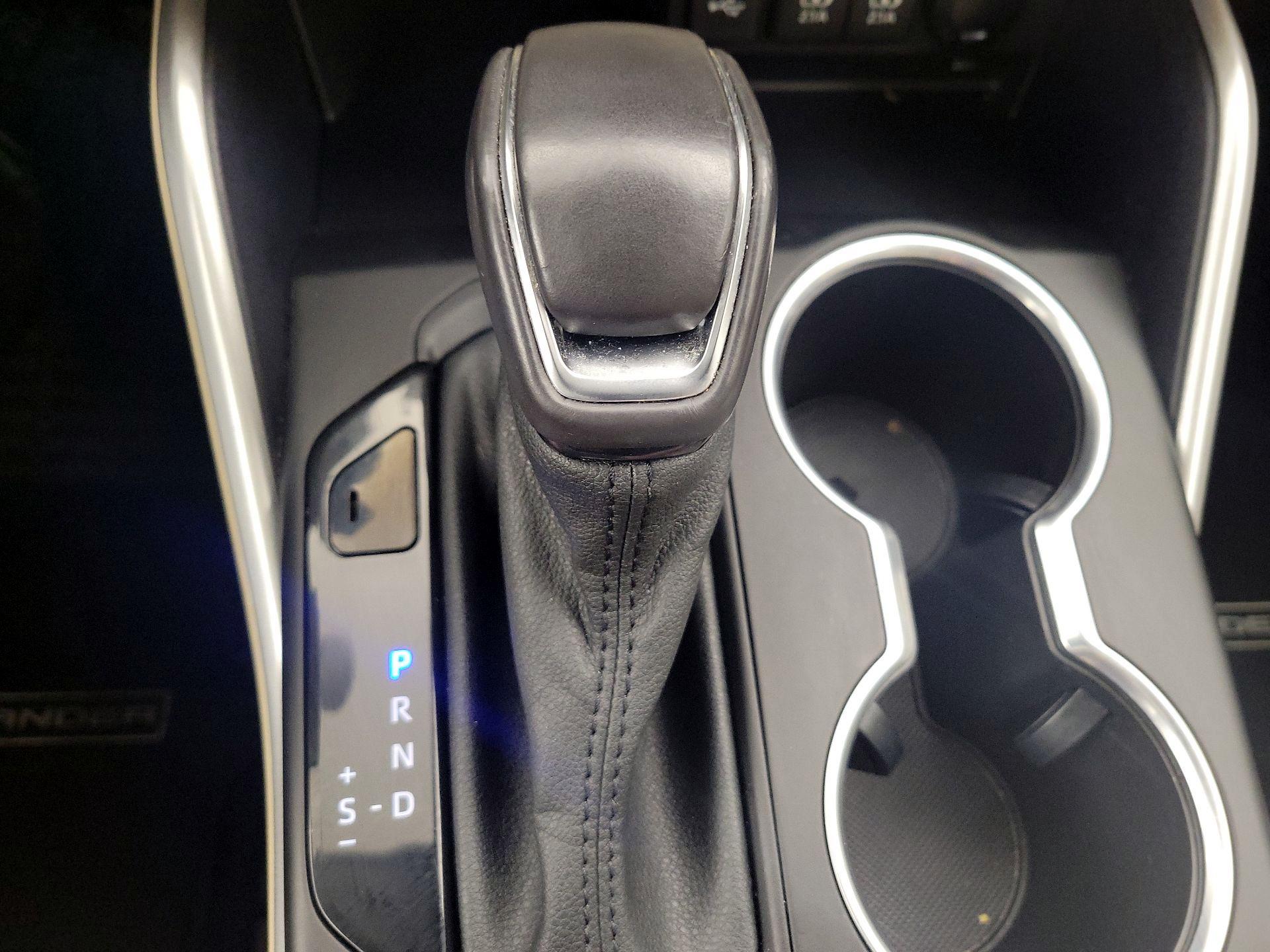 Thumbnail: 2021 Toyota Highlander - 17