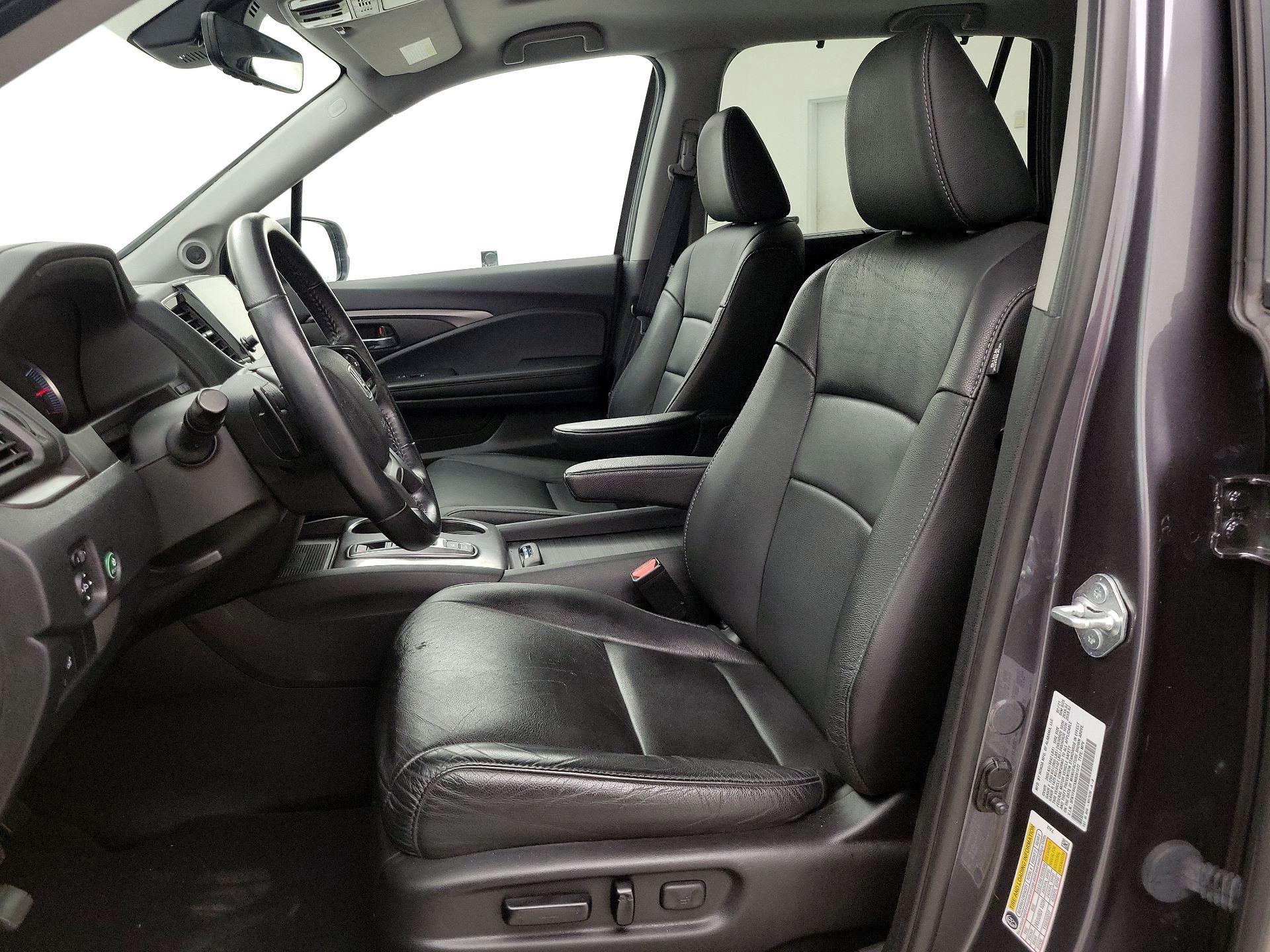 Thumbnail: 2021 Honda Pilot - 11