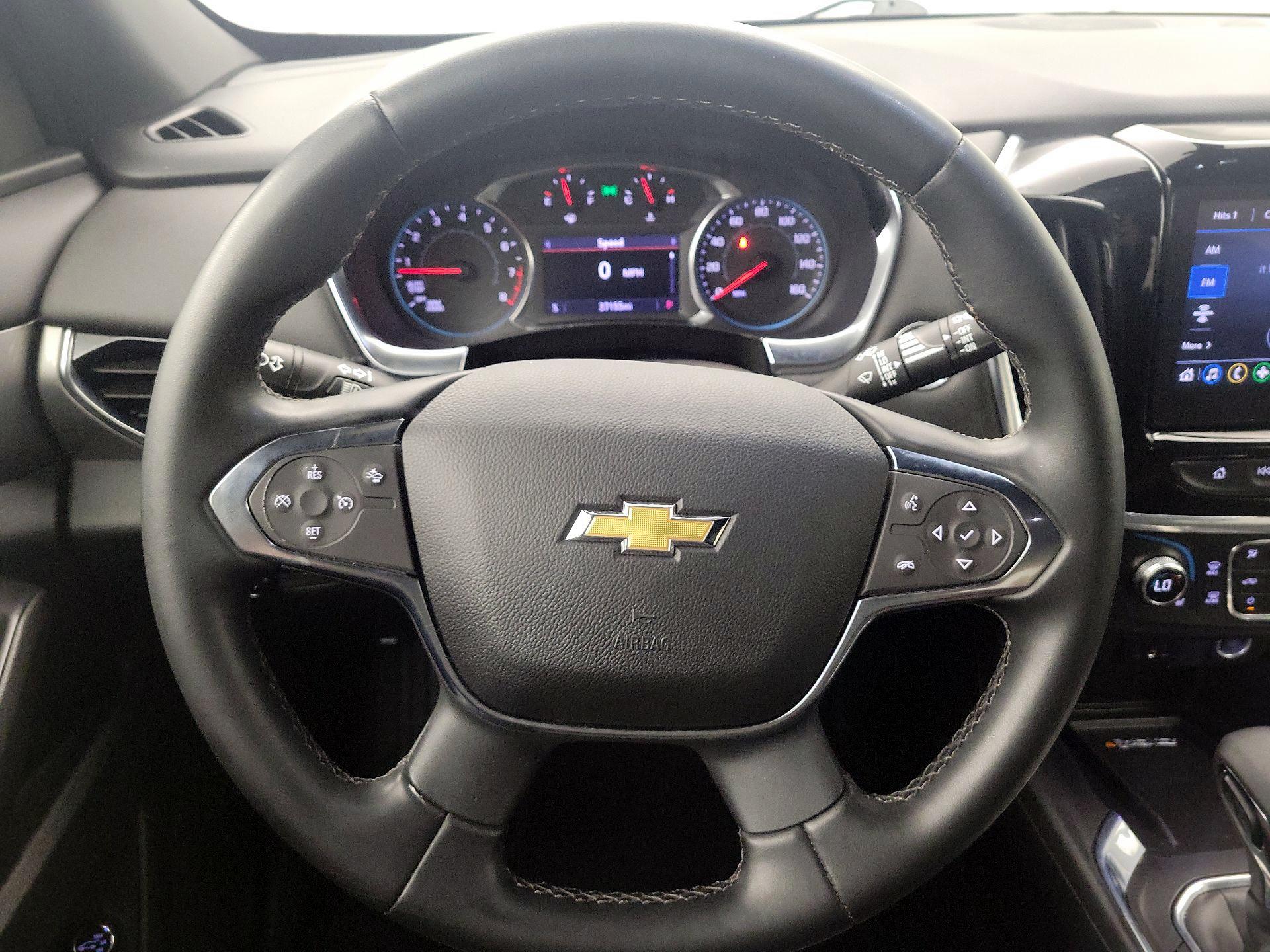 Thumbnail: 2023 Chevrolet Traverse - 10