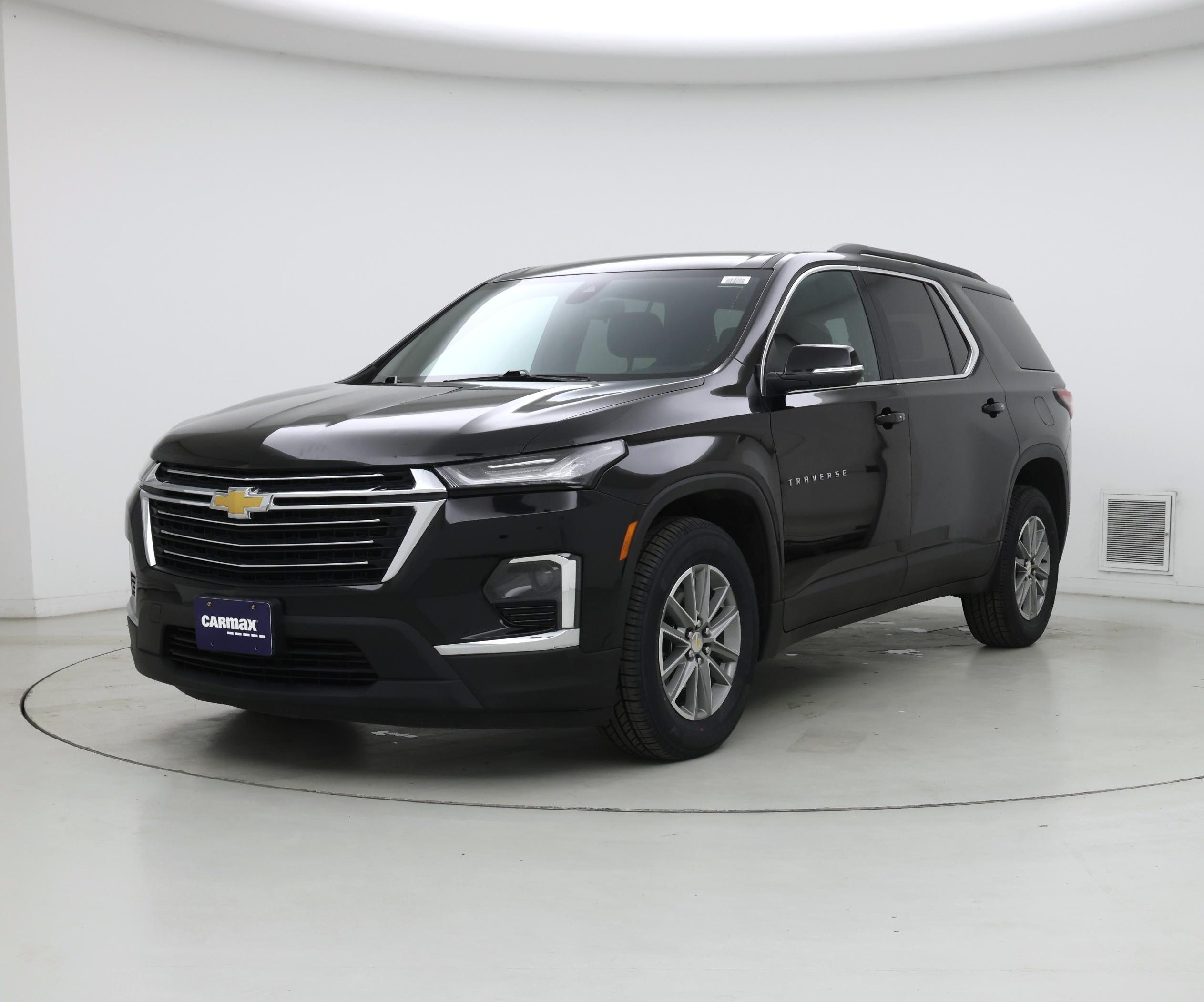 Thumbnail: 2023 Chevrolet Traverse - 4