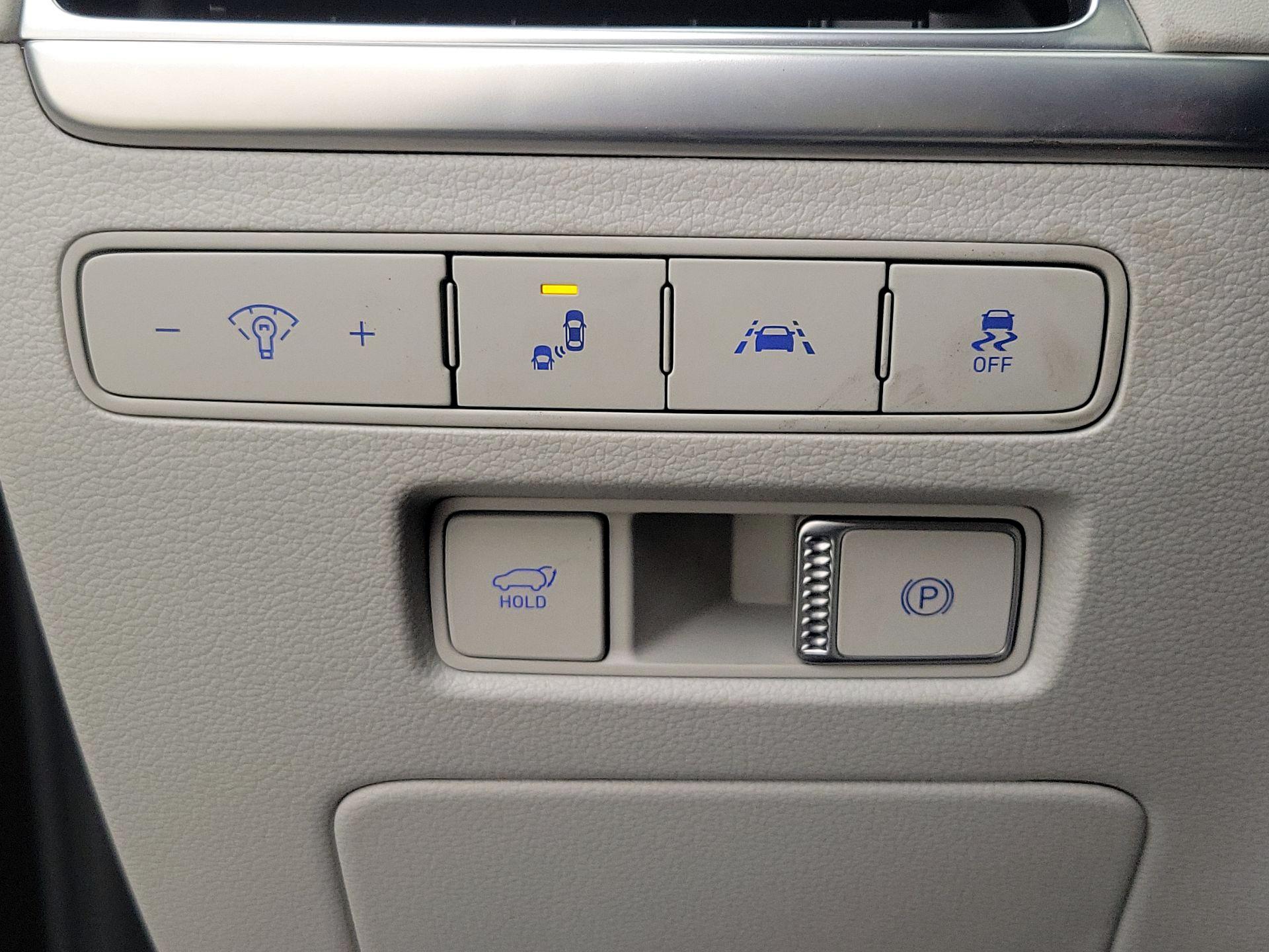 Thumbnail: 2022 Hyundai Palisade - 13