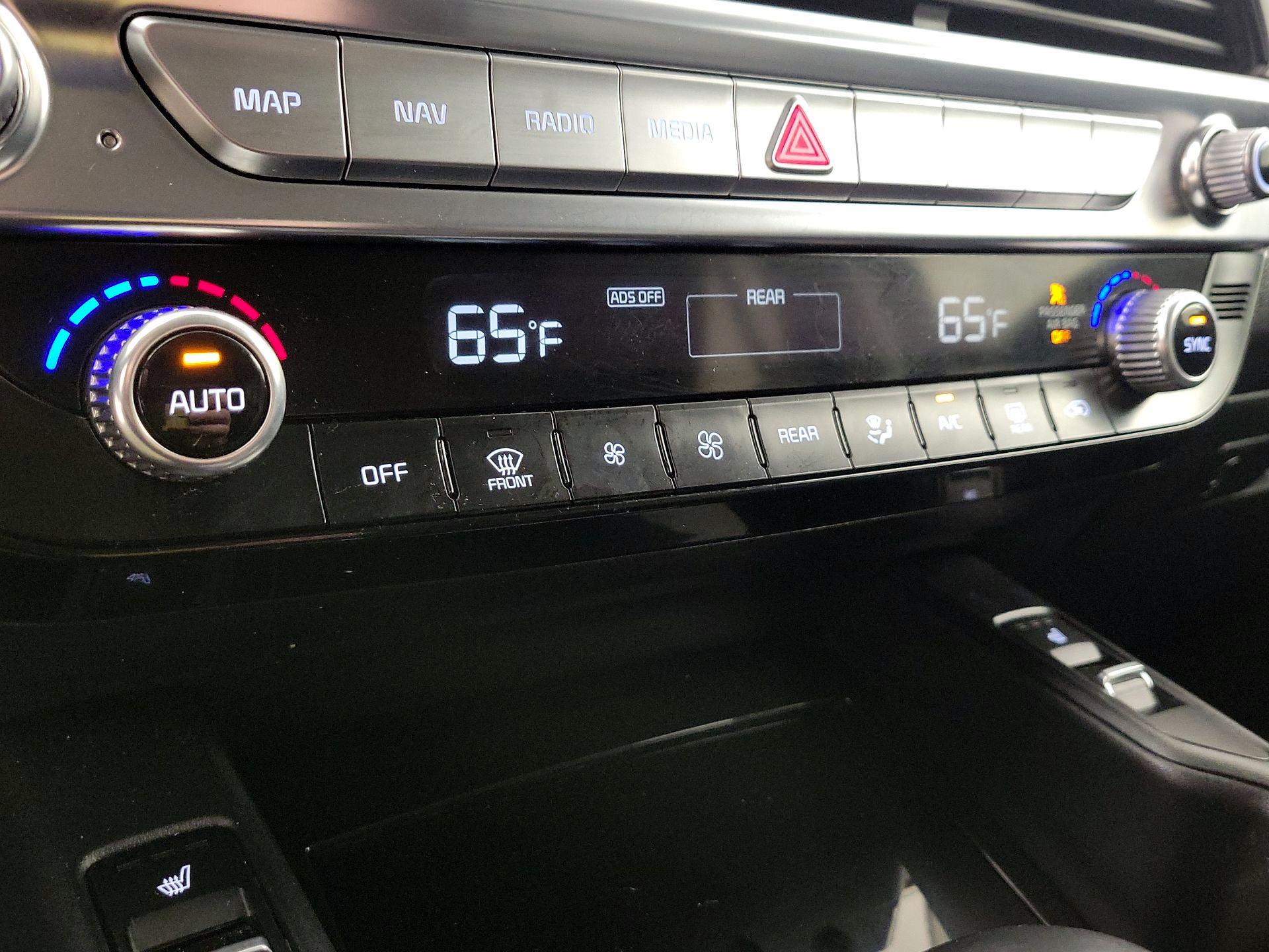 Thumbnail: 2022 Kia Telluride - 17