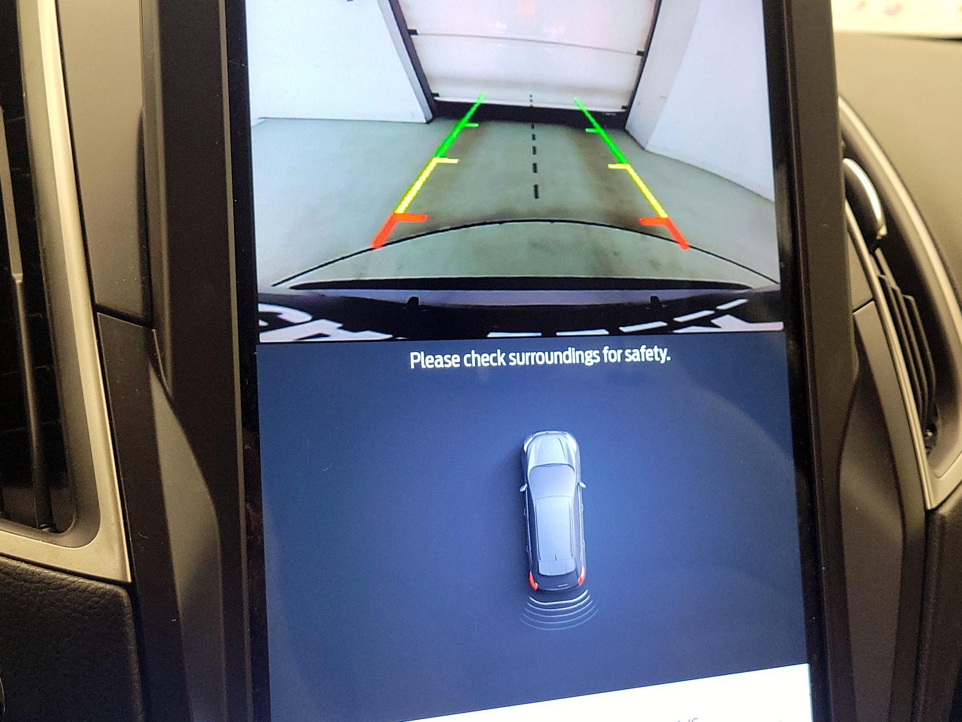 Thumbnail: 2021 Ford Edge - 14