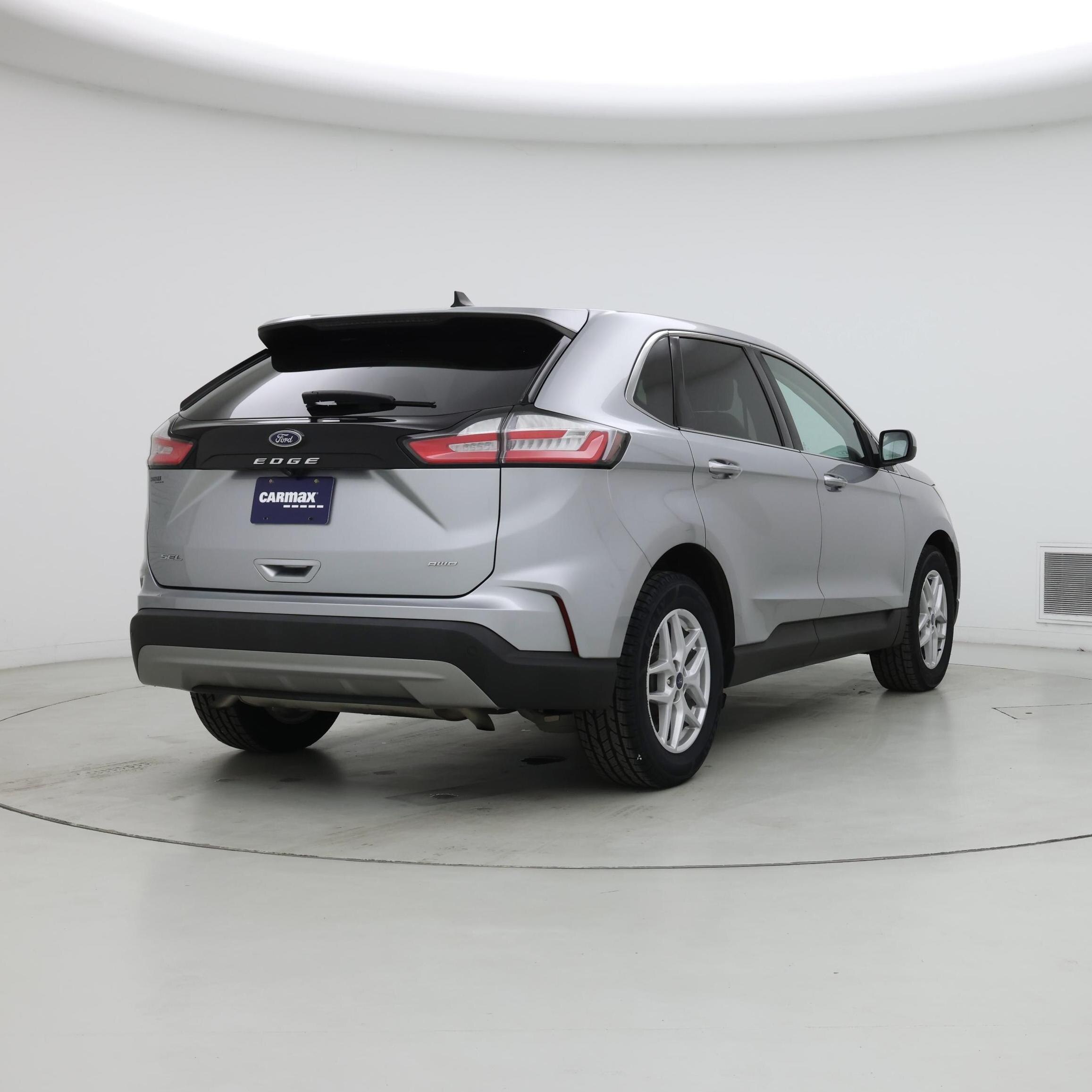 Thumbnail: 2021 Ford Edge - 8