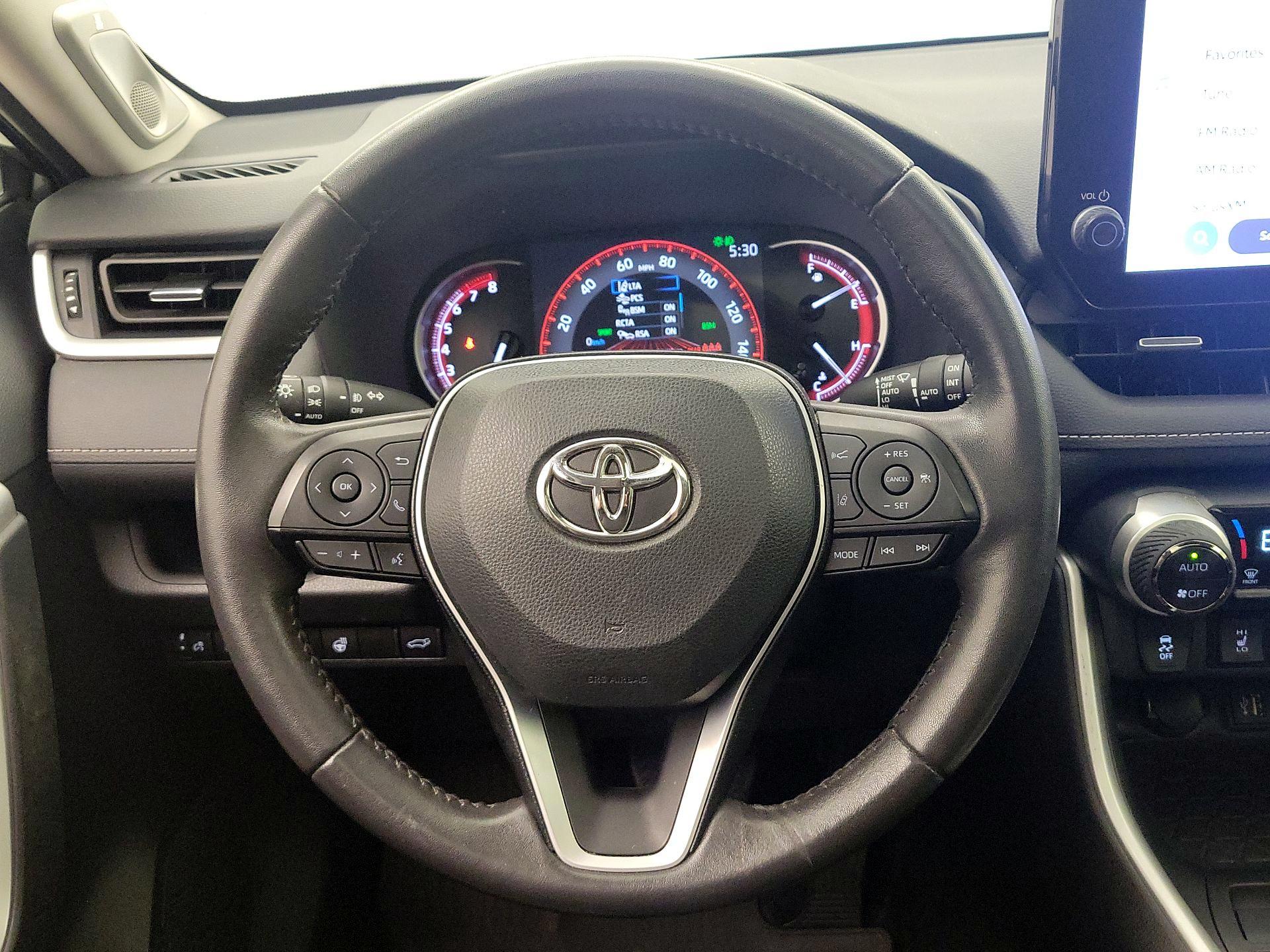 Thumbnail: 2023 Toyota RAV4 - 10