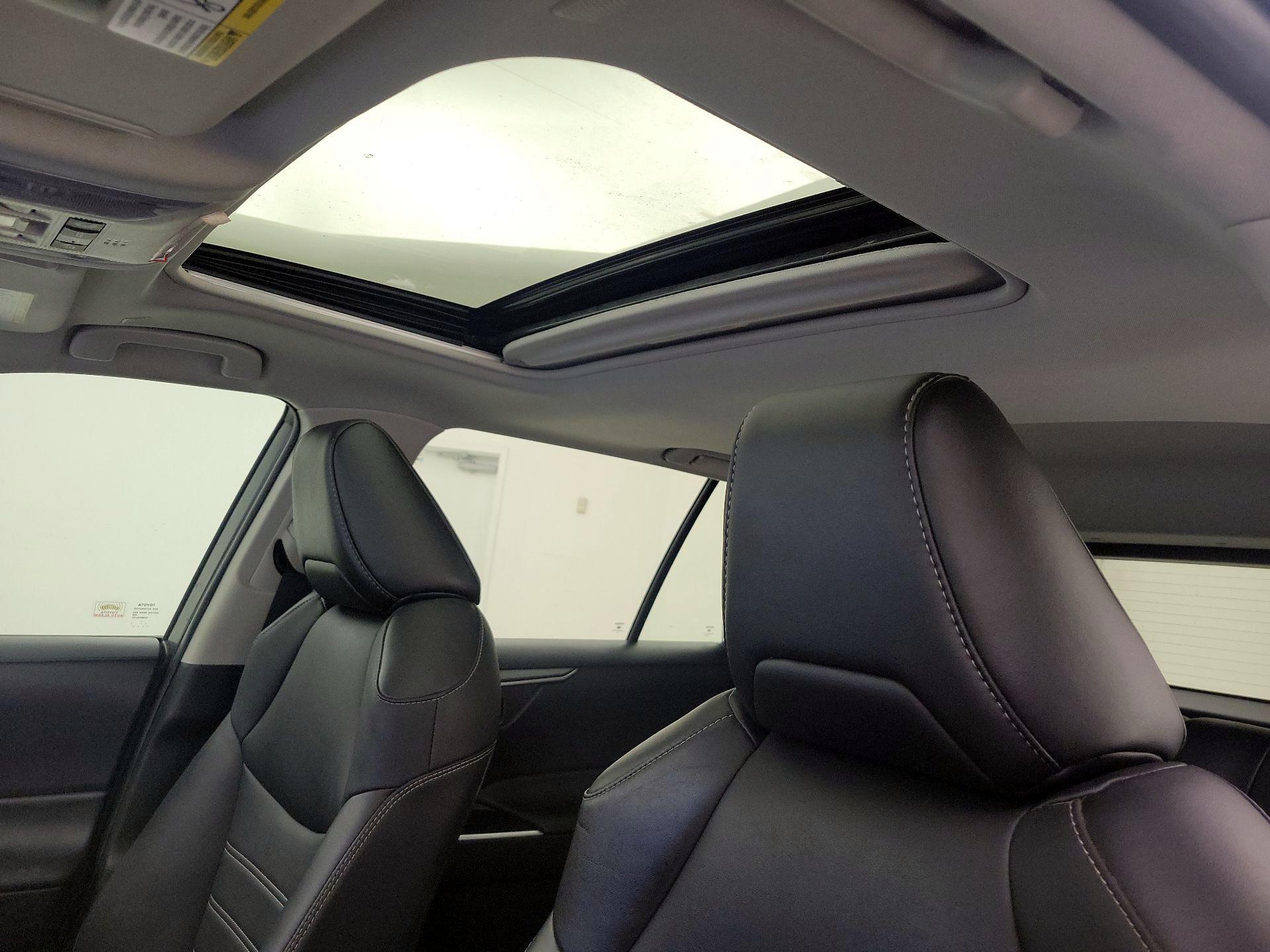 Thumbnail: 2023 Toyota RAV4 - 19