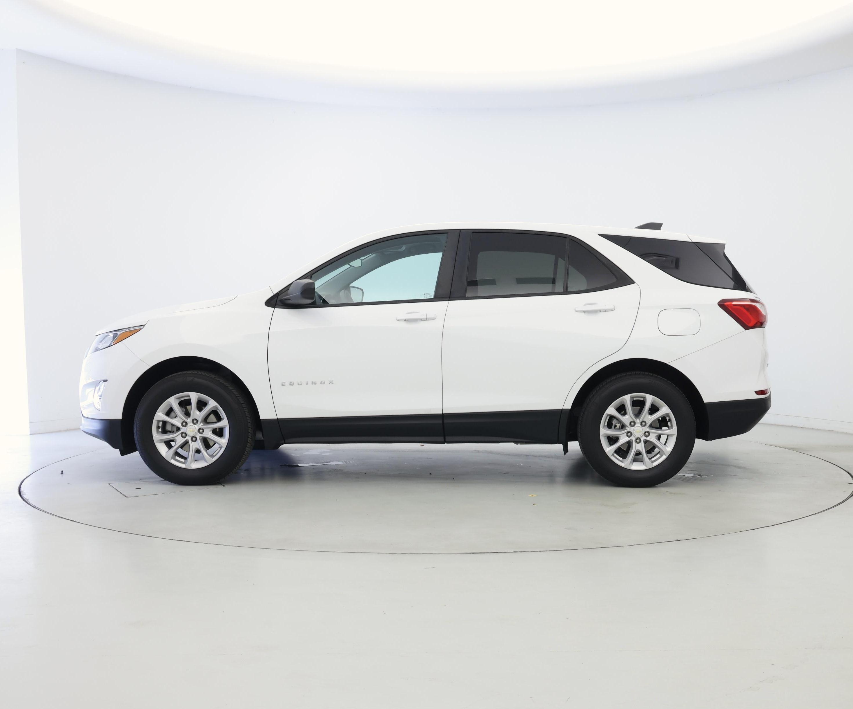 Thumbnail: 2021 Chevrolet Equinox - 3