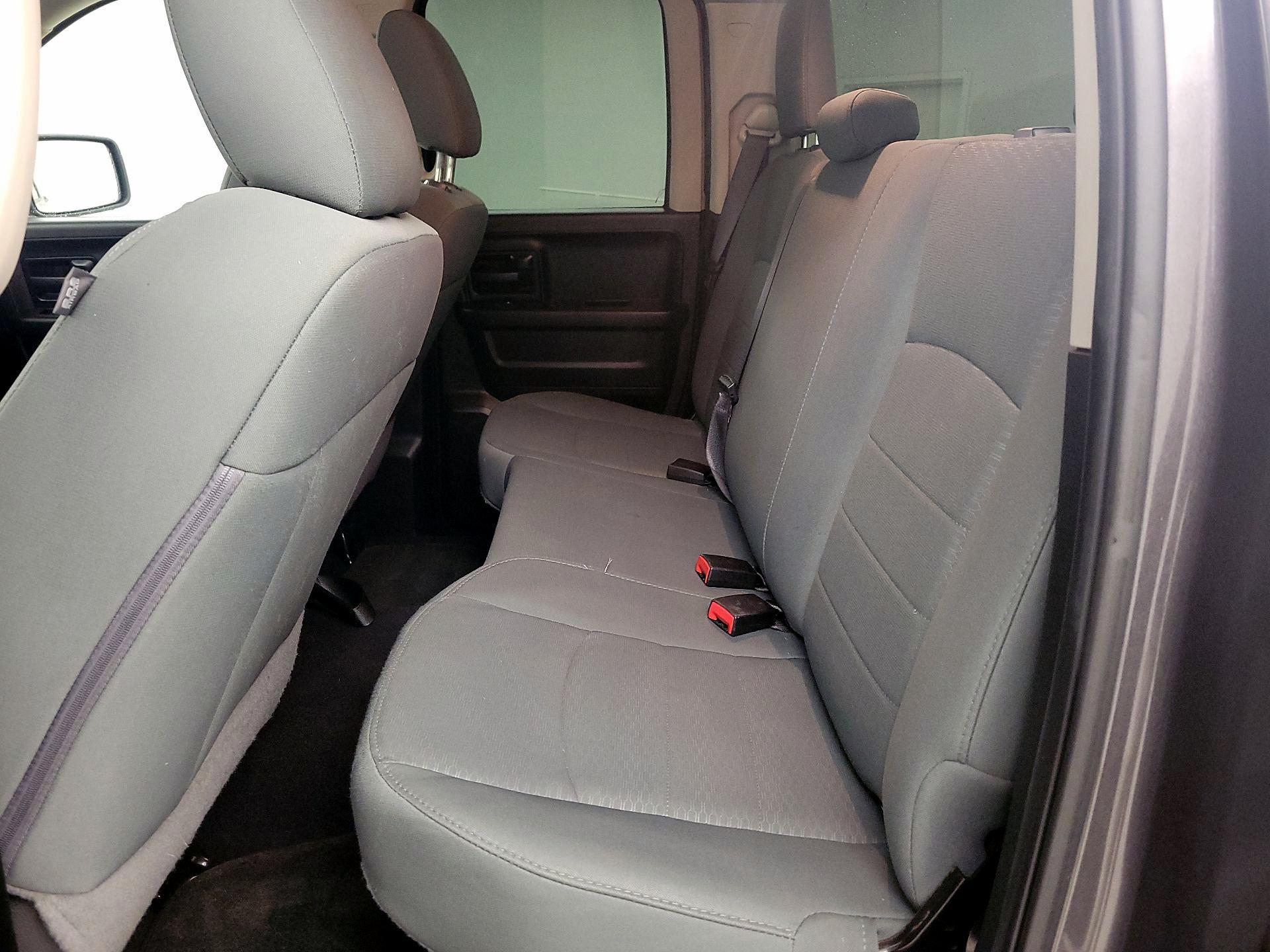 Thumbnail: 2019 RAM 1500 Classic - 19