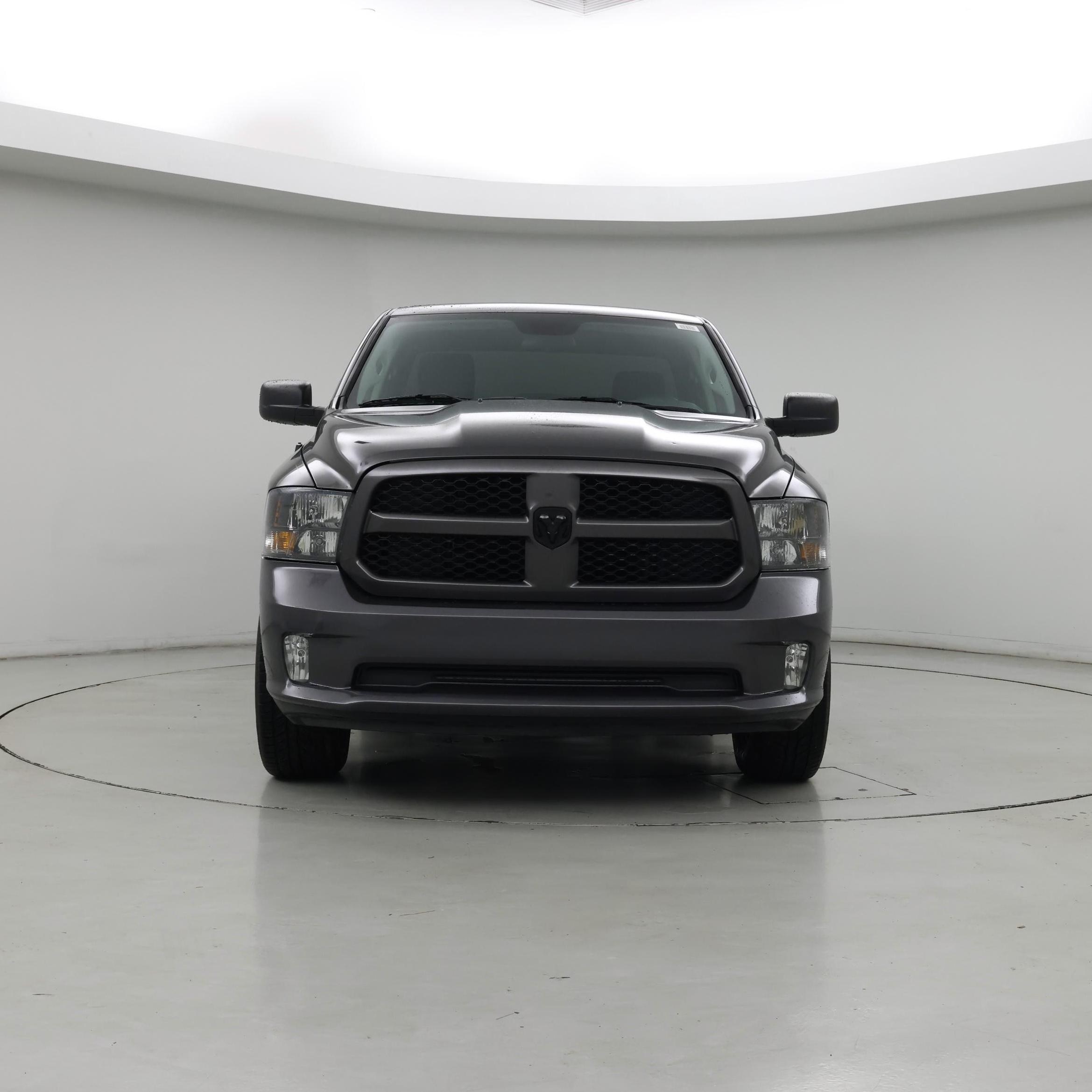 Thumbnail: 2019 RAM 1500 Classic - 5