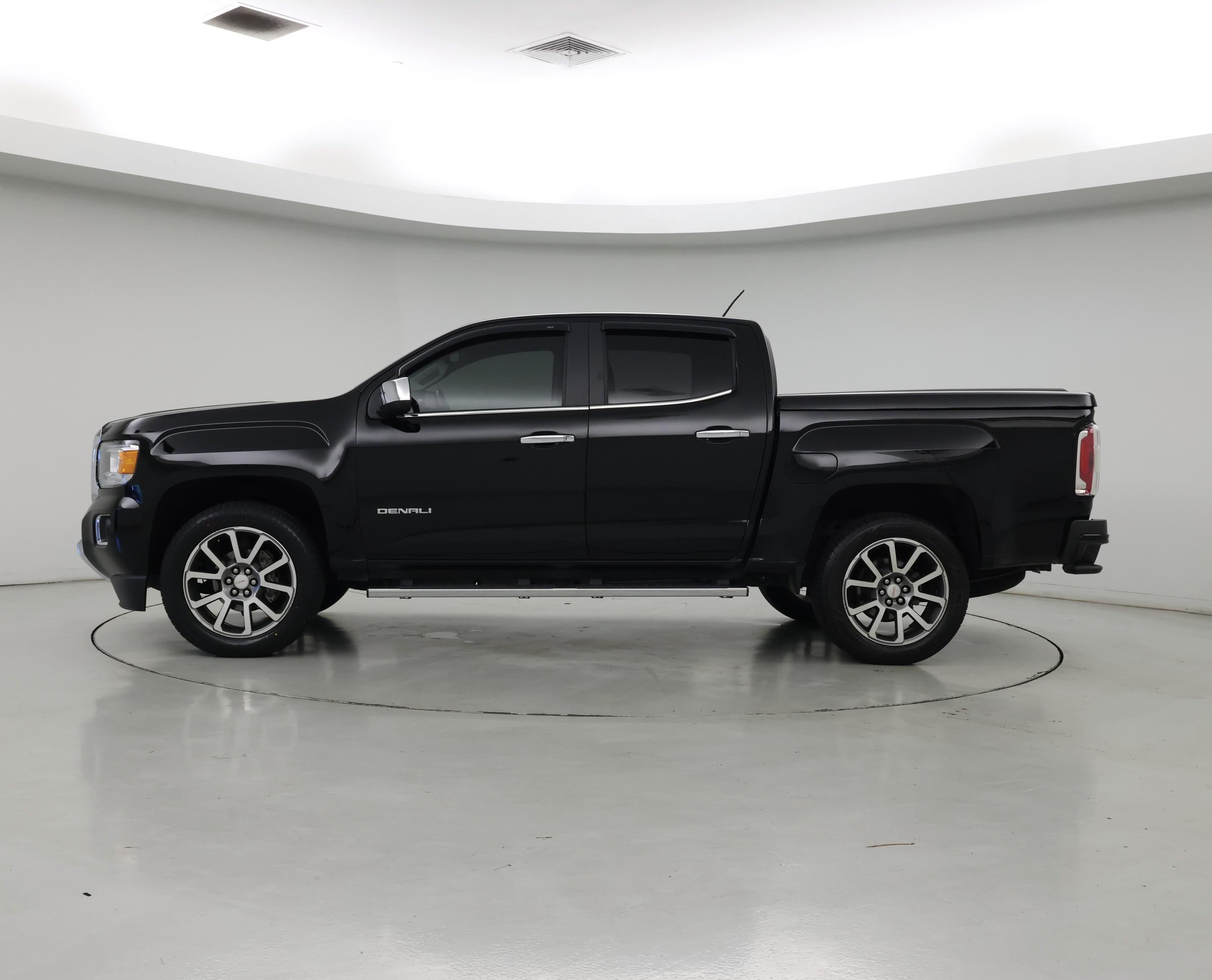 Thumbnail: 2019 GMC Canyon - 3
