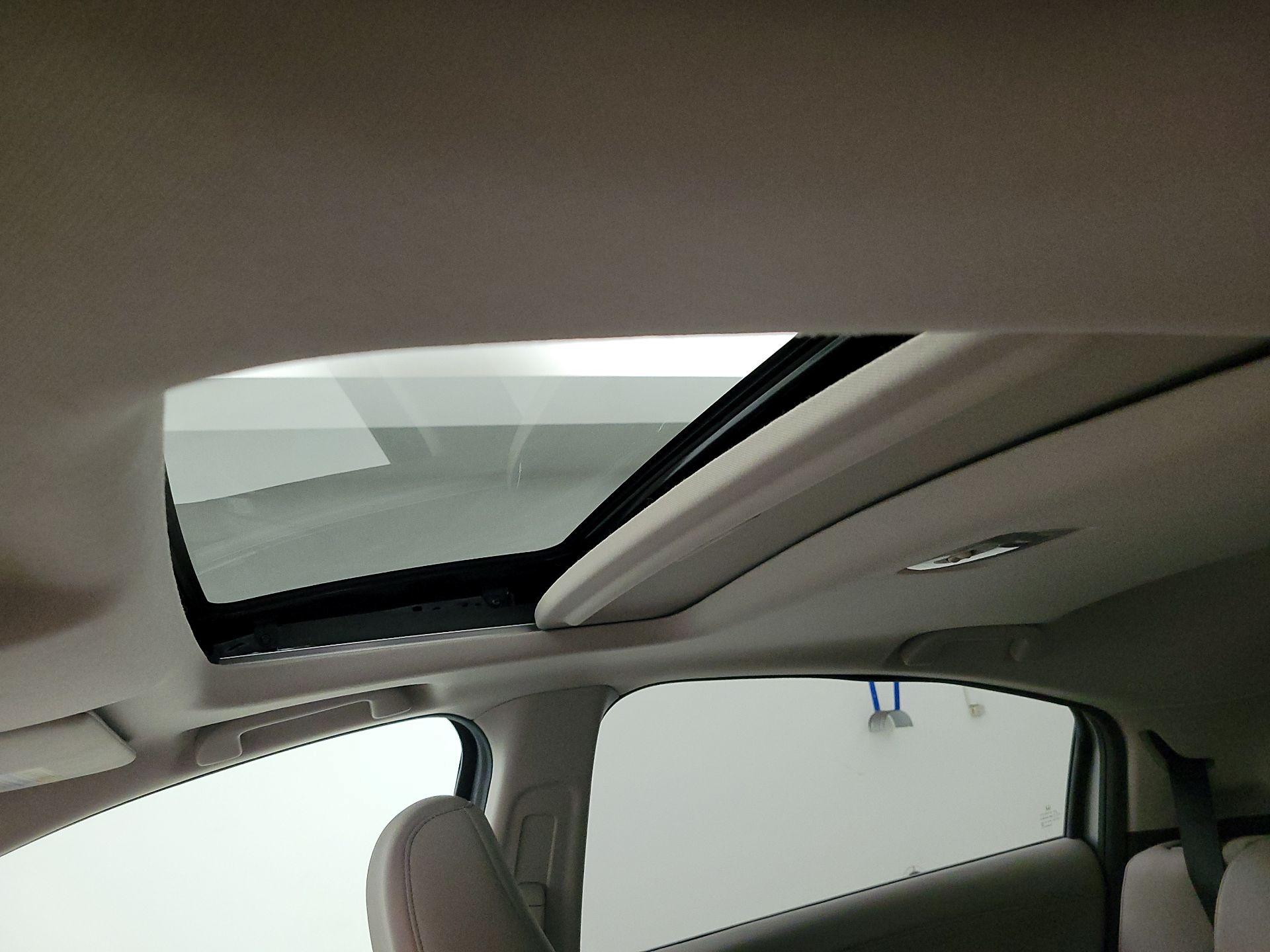 Thumbnail: 2016 Honda HR-V - 20
