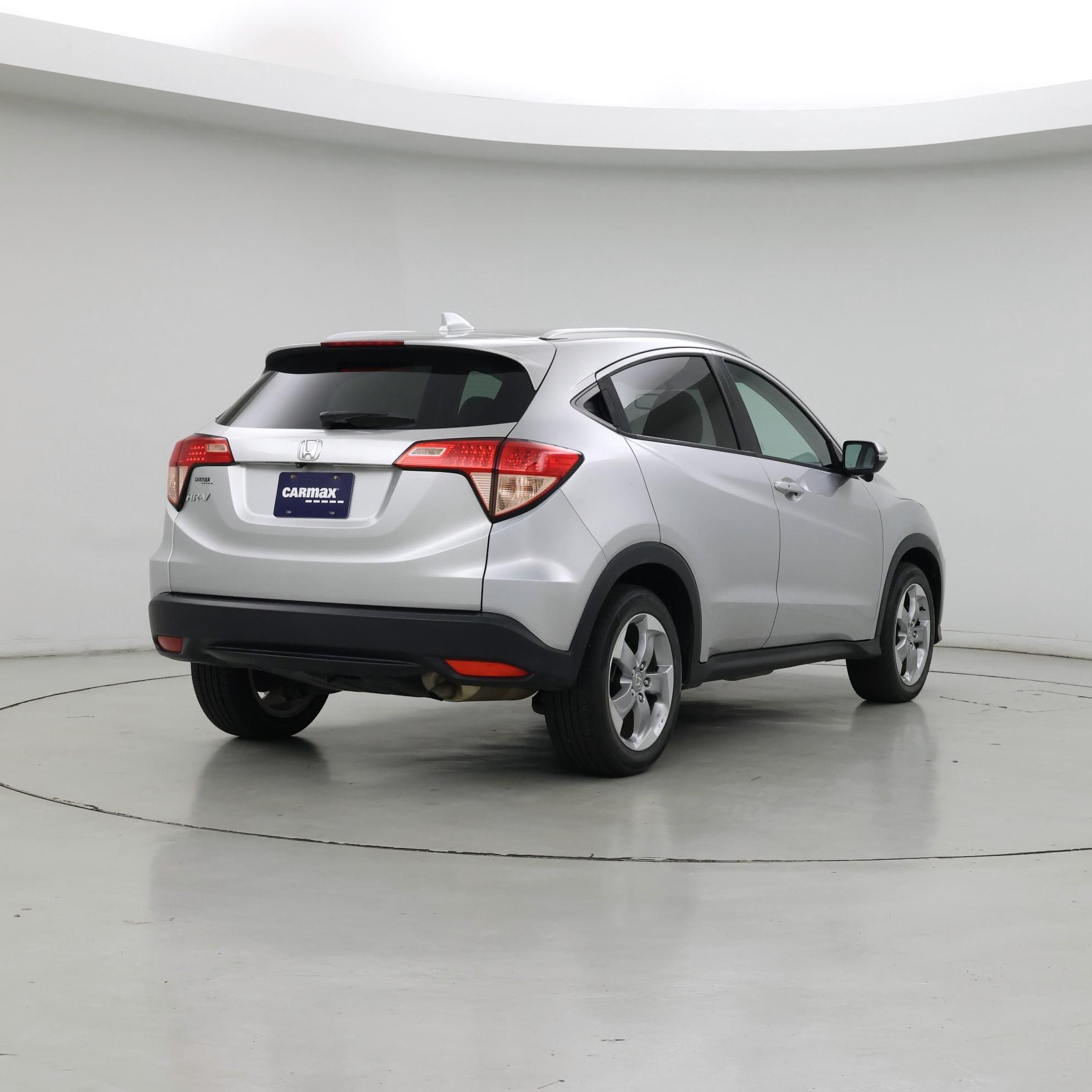 Thumbnail: 2016 Honda HR-V - 8