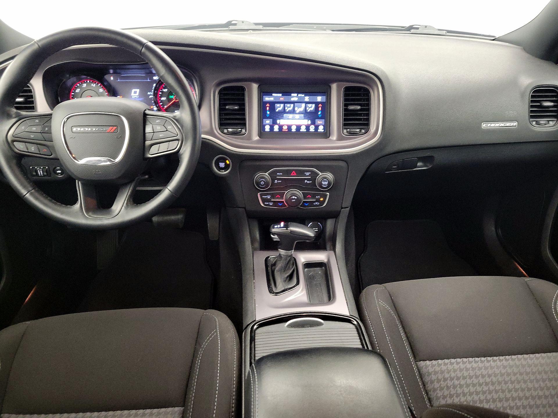 Thumbnail: 2022 Dodge Charger - 9