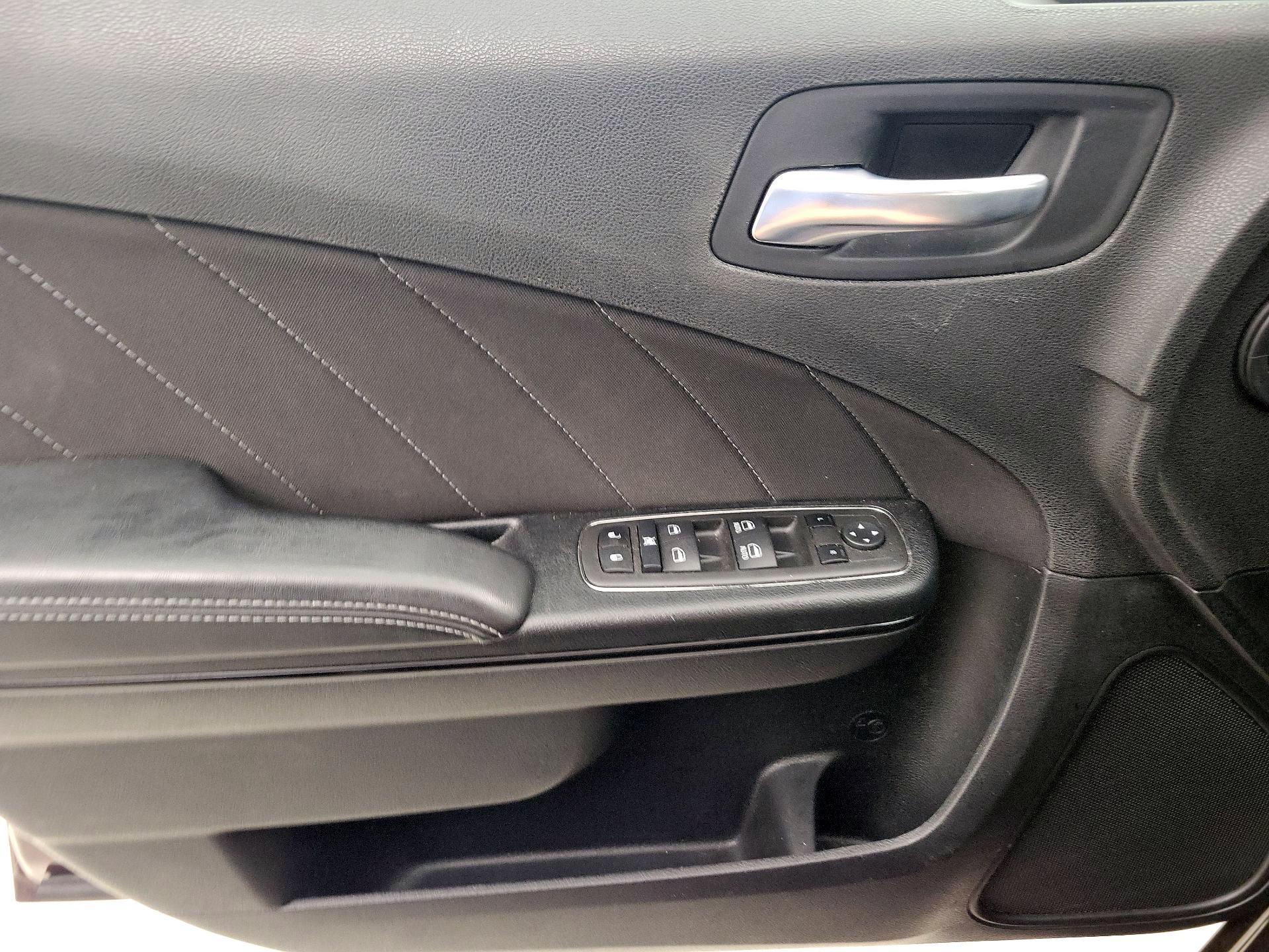 Thumbnail: 2022 Dodge Charger - 12