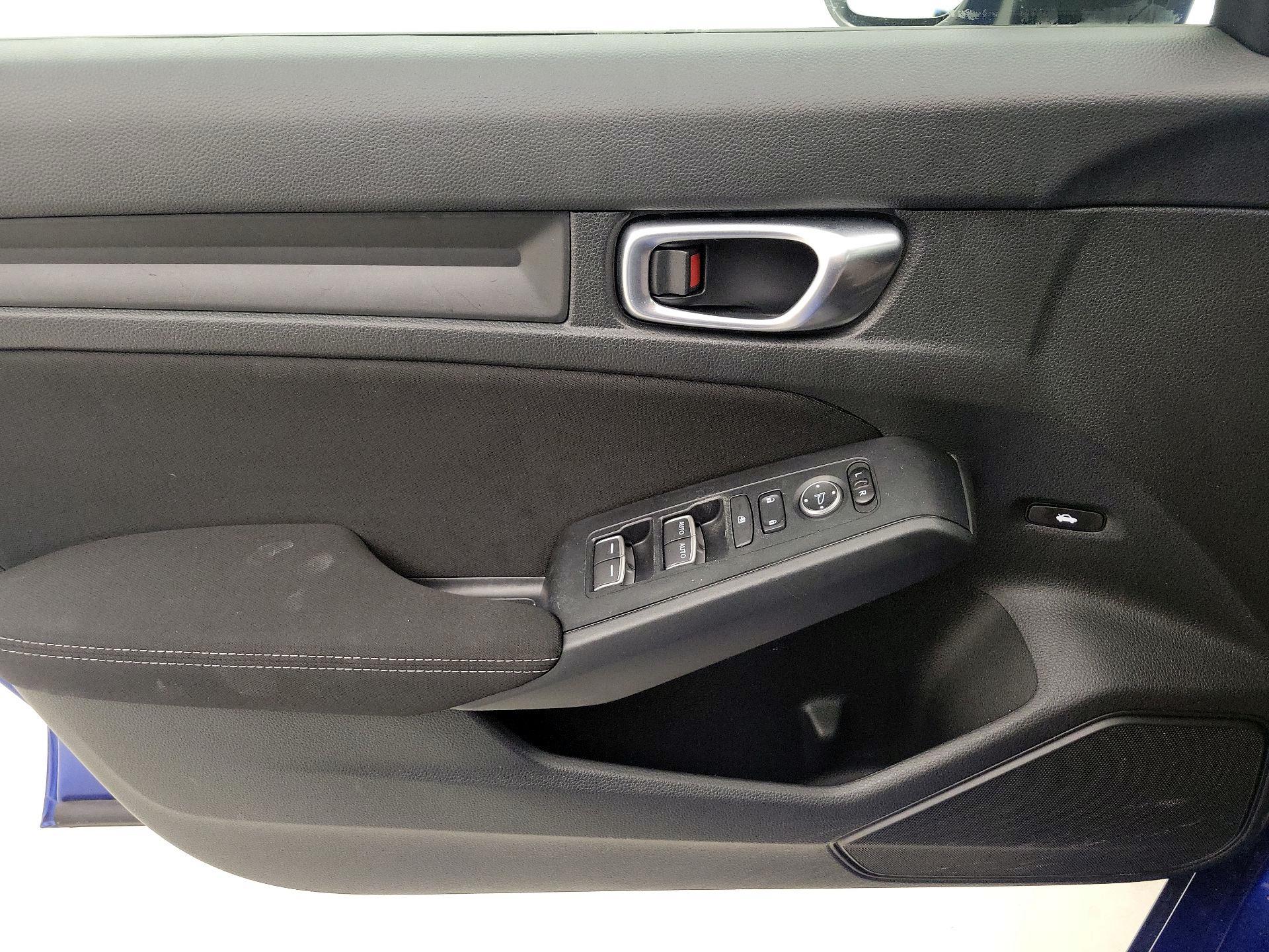 Thumbnail: 2023 Honda Civic - 12