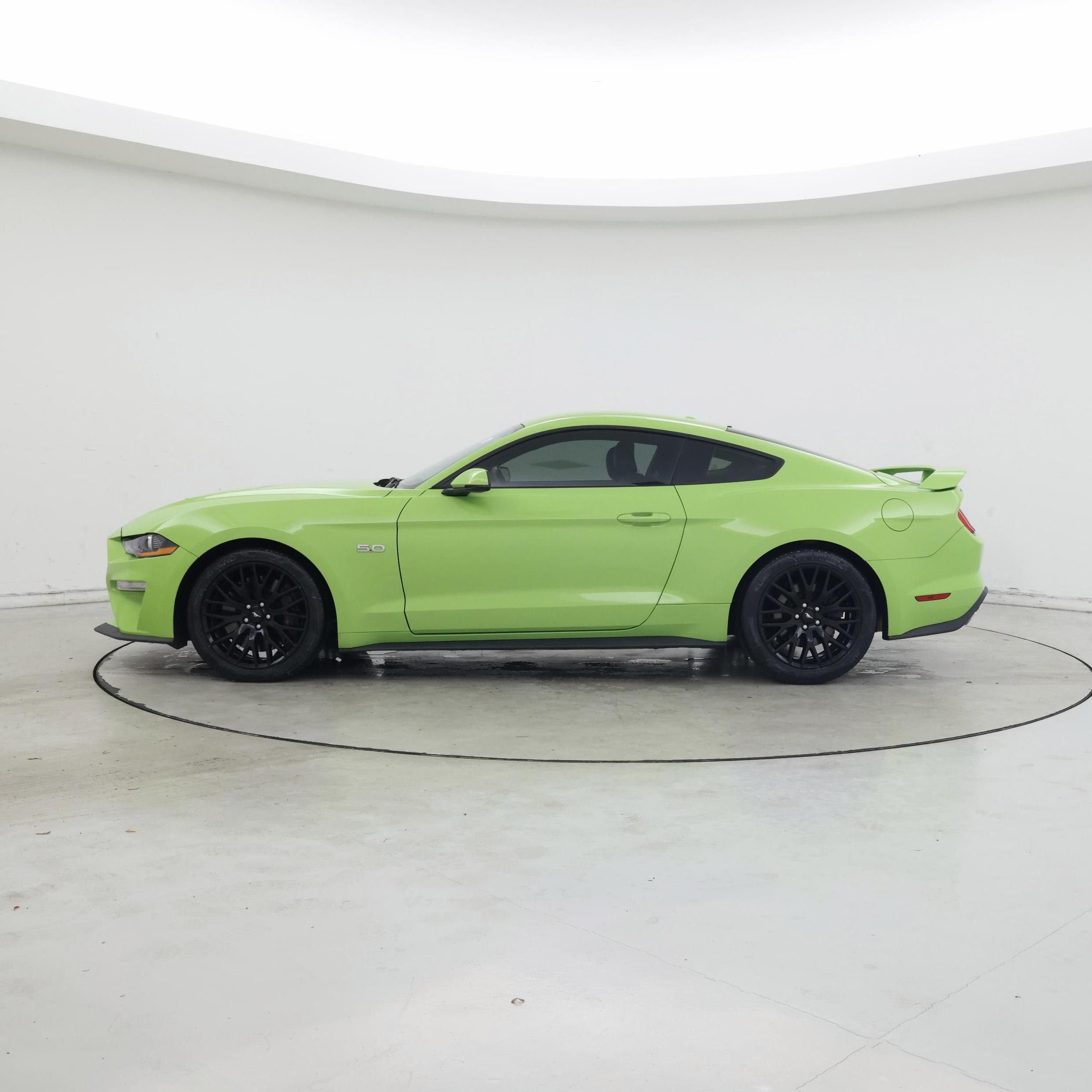 Thumbnail: 2020 Ford Mustang - 3