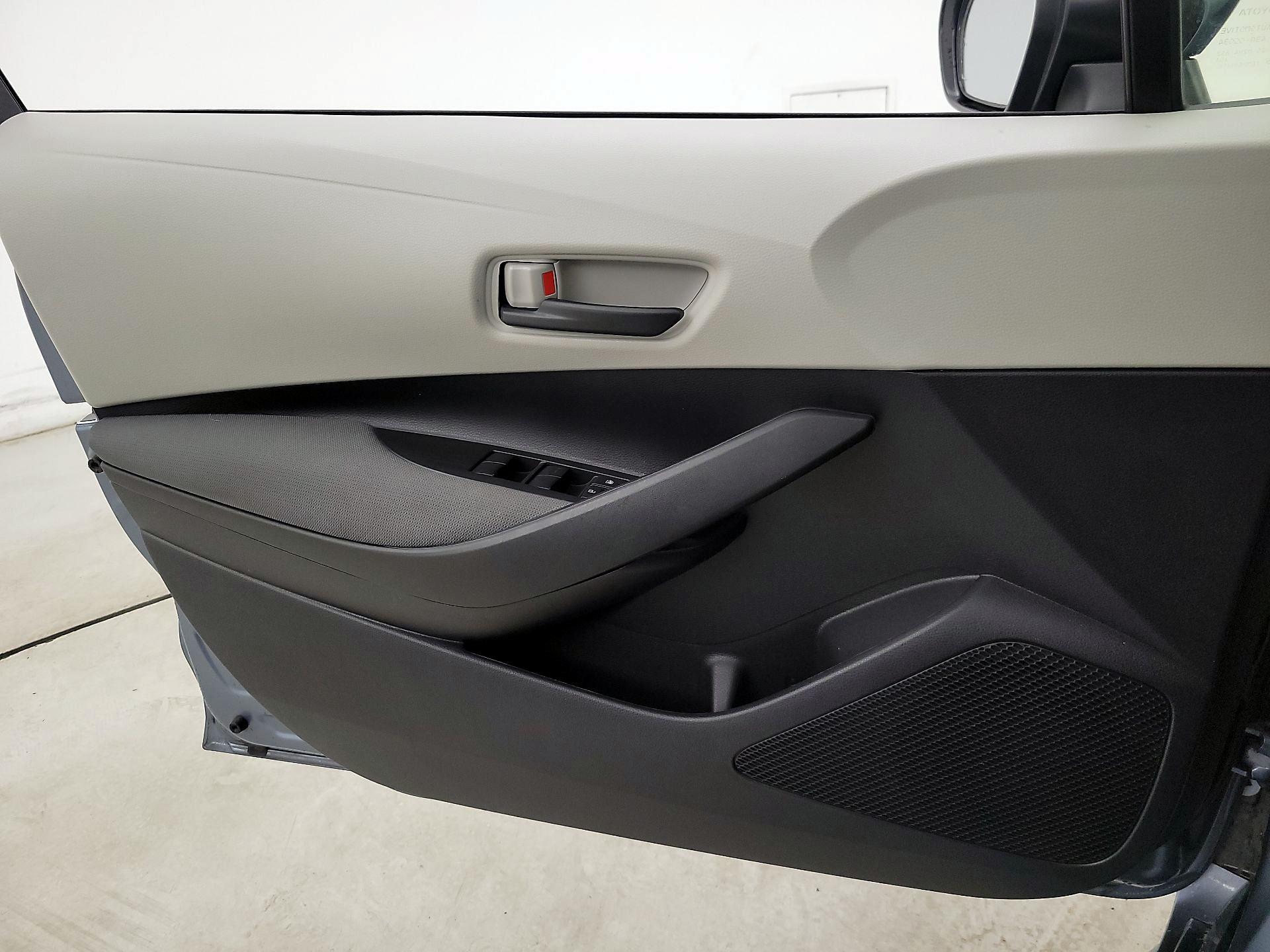 Thumbnail: 2022 Toyota Corolla - 12