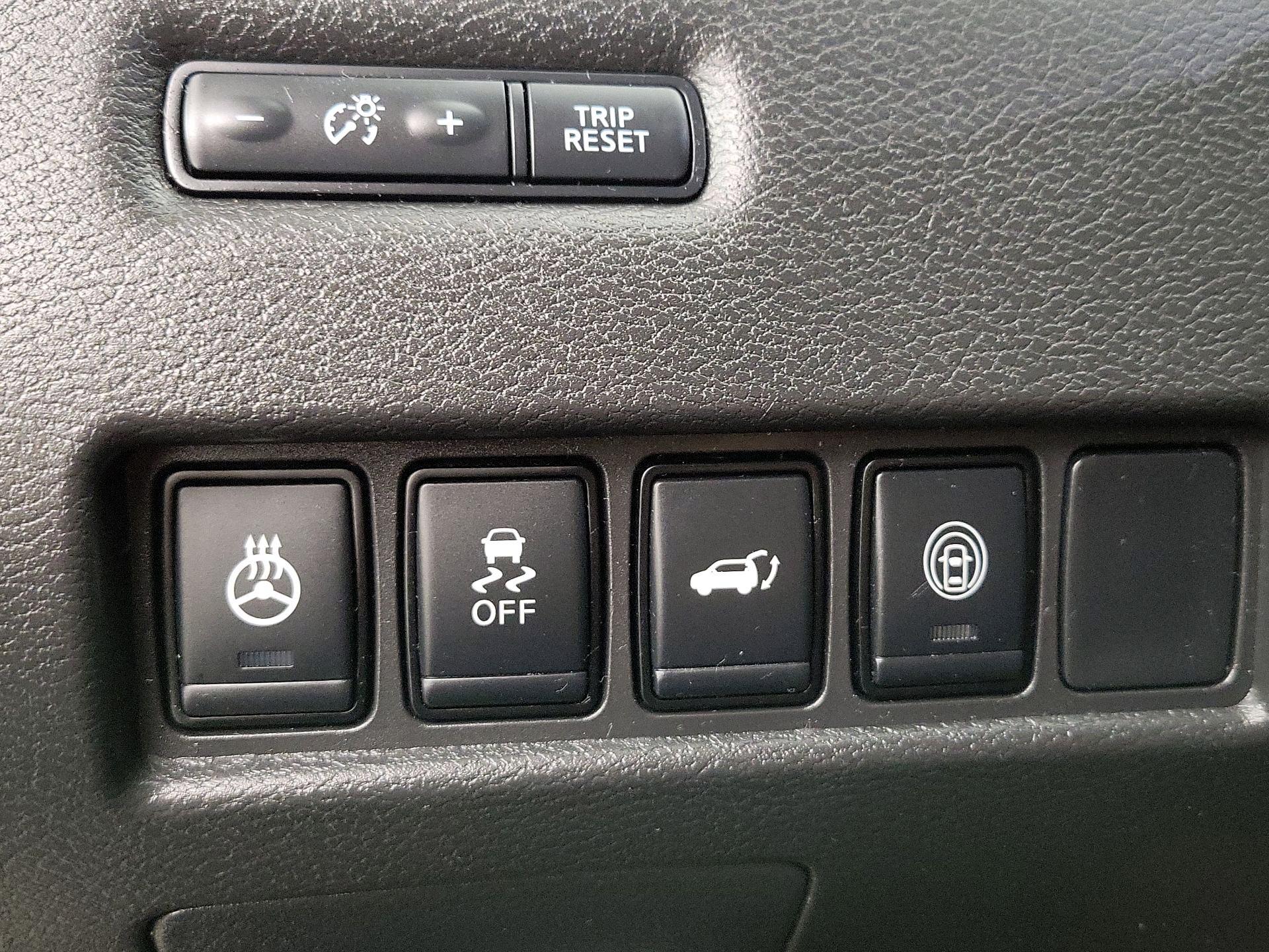 Thumbnail: 2023 Hyundai Elantra - 13