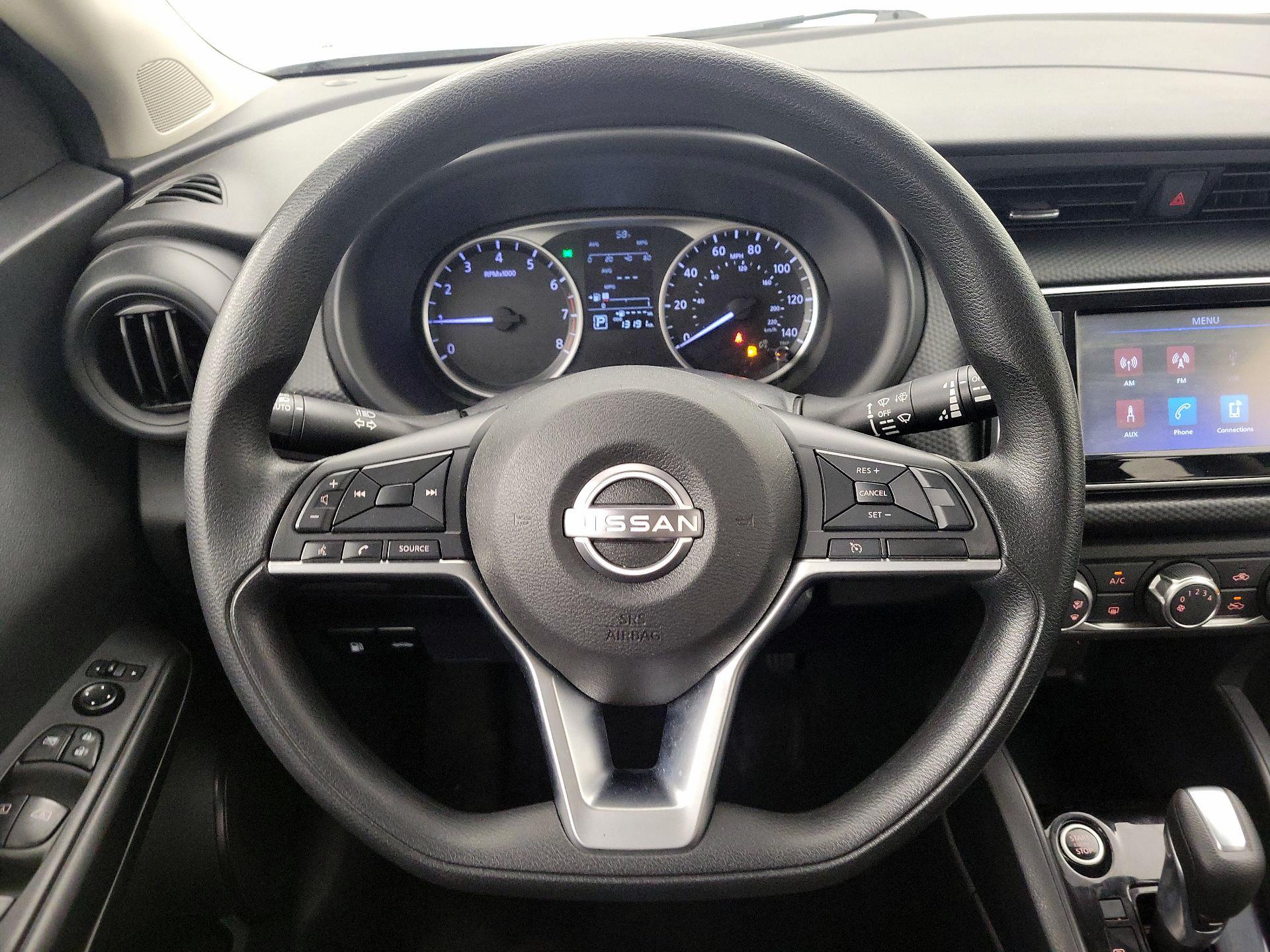 Thumbnail: 2022 Nissan Kicks - 10