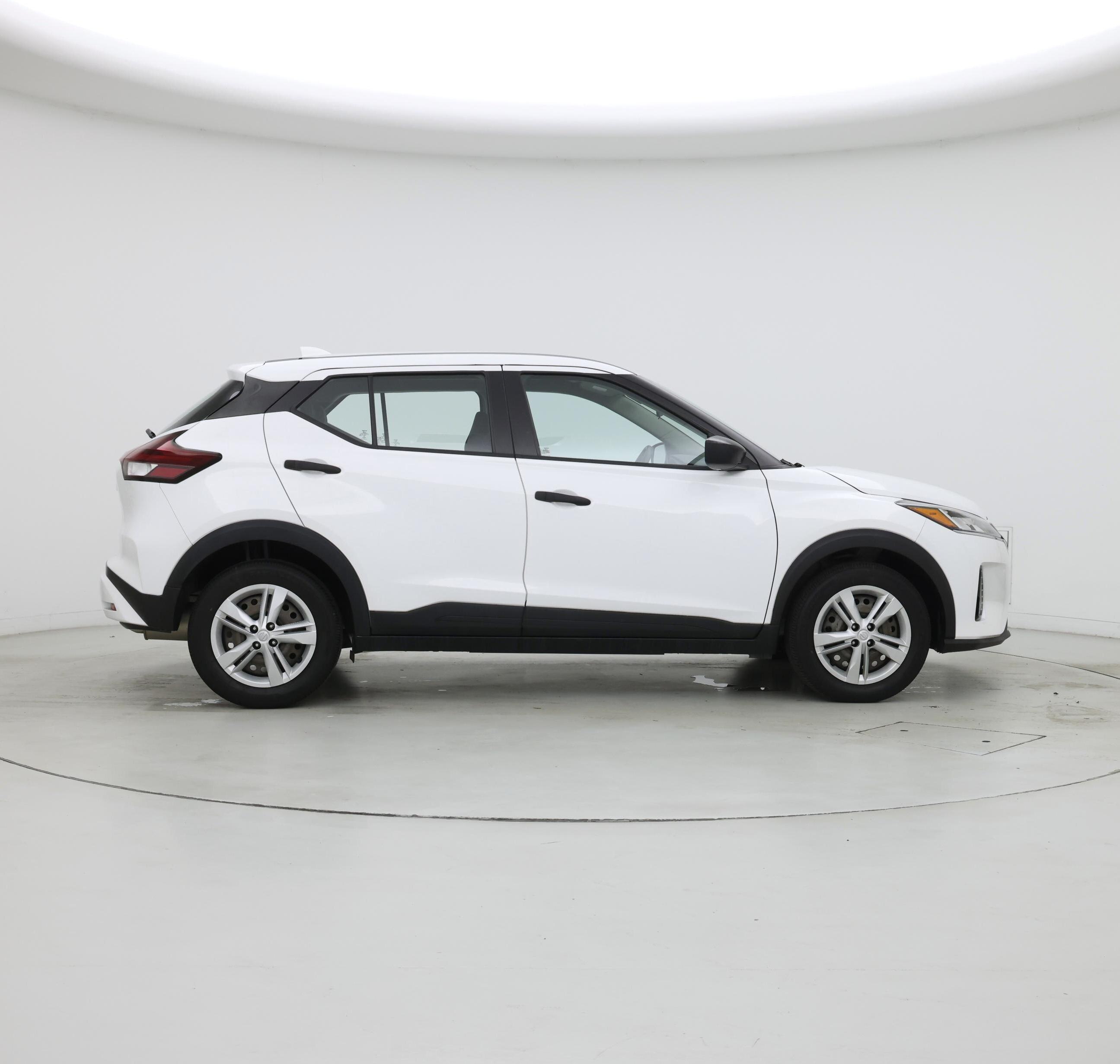 Thumbnail: 2022 Nissan Kicks - 7