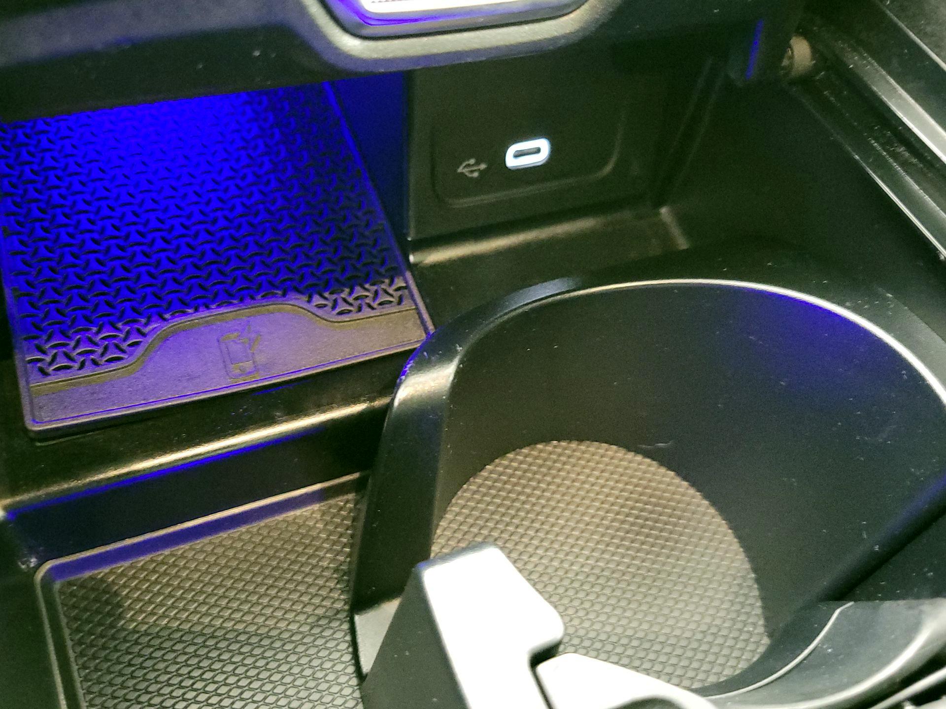 Thumbnail: 2022 Mercedes-Benz C-Class - 19