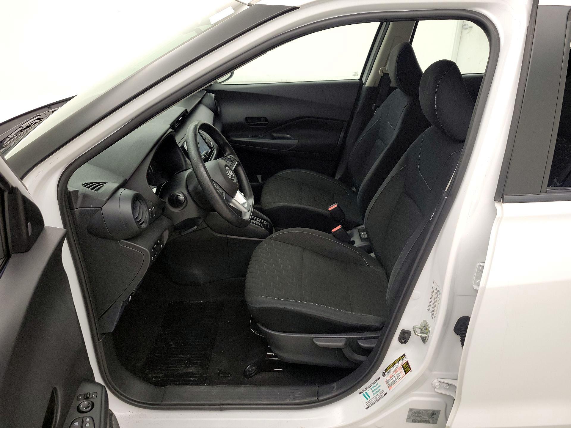 Thumbnail: 2022 Nissan Kicks - 11