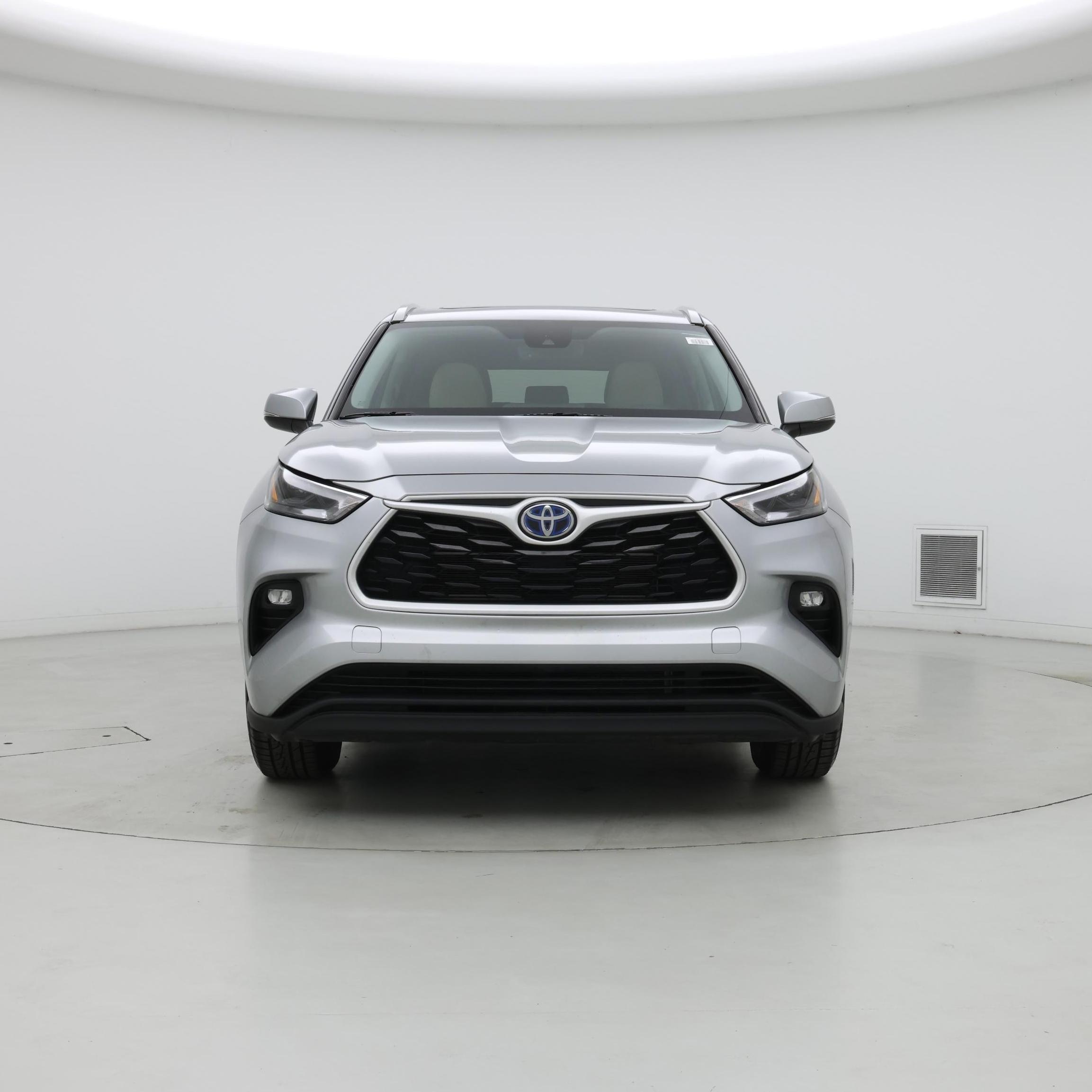 Thumbnail: 2022 Toyota Highlander - 5