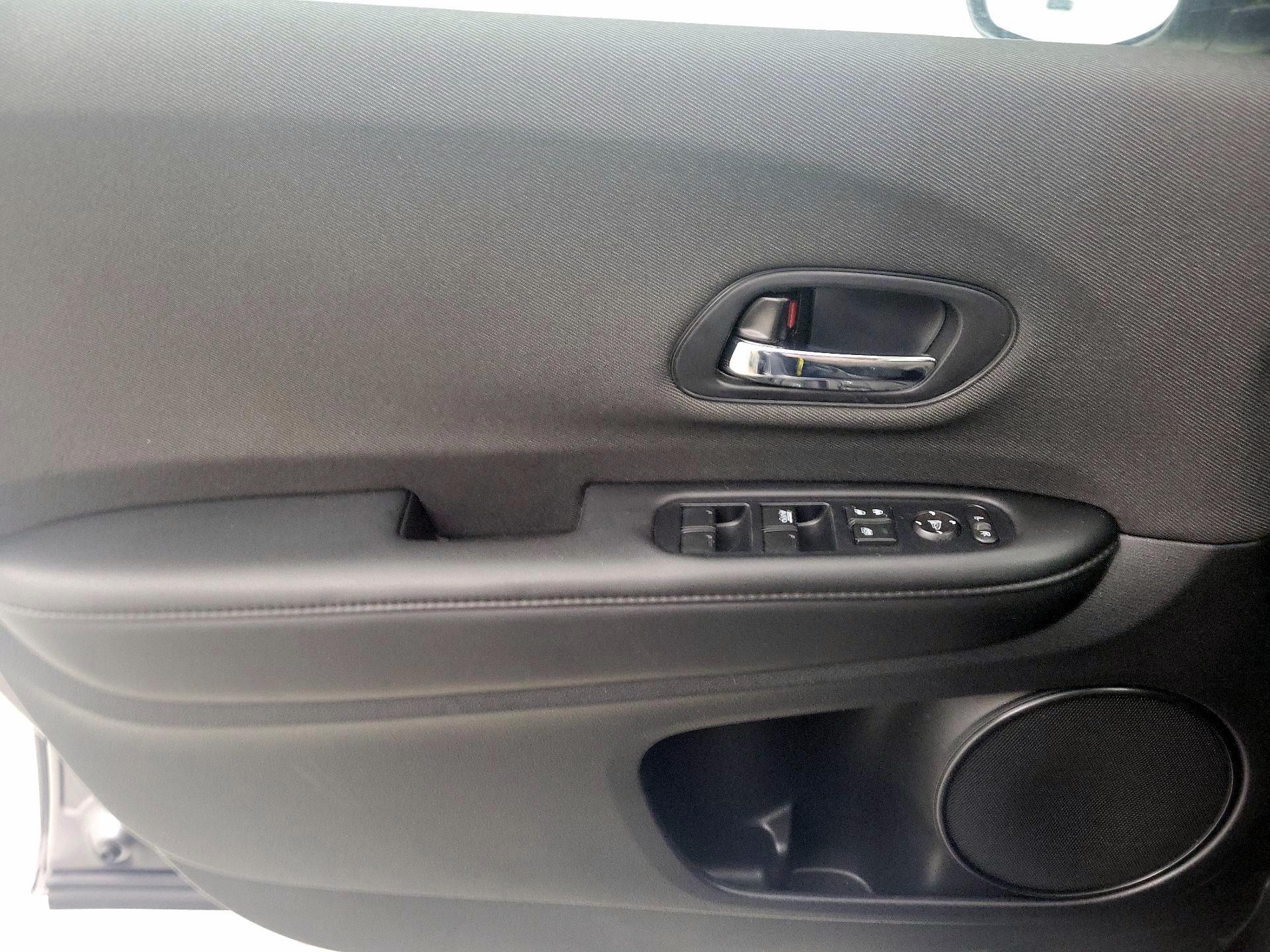 Thumbnail: 2022 Honda HR-V - 12