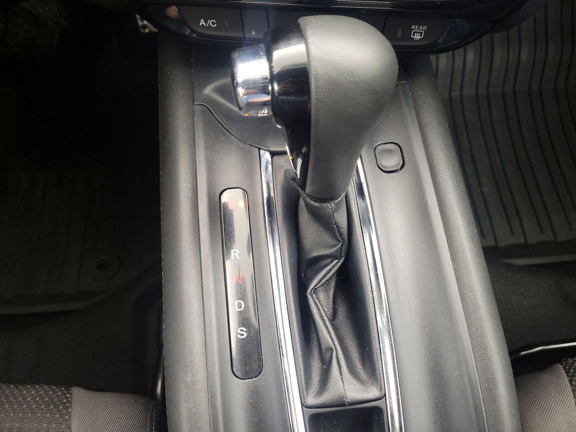 Thumbnail: 2022 Honda HR-V - 17