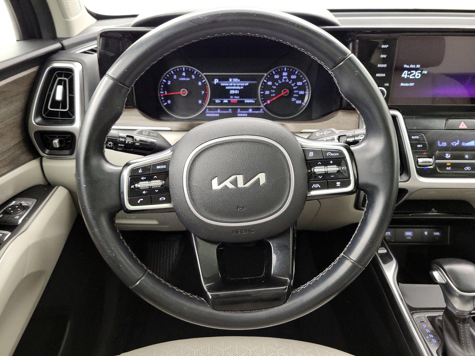 Thumbnail: 2022 Kia Sorento - 10