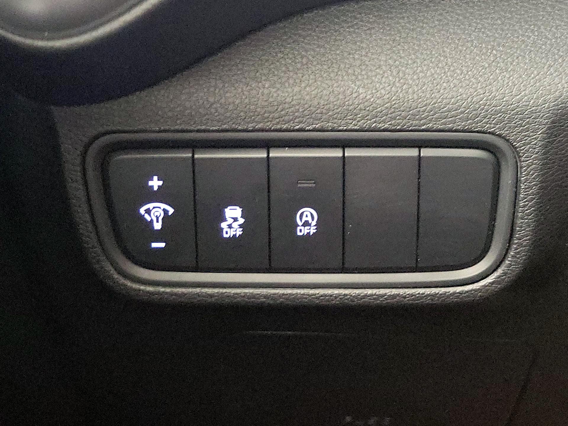 Thumbnail: 2023 Kia Soul - 13